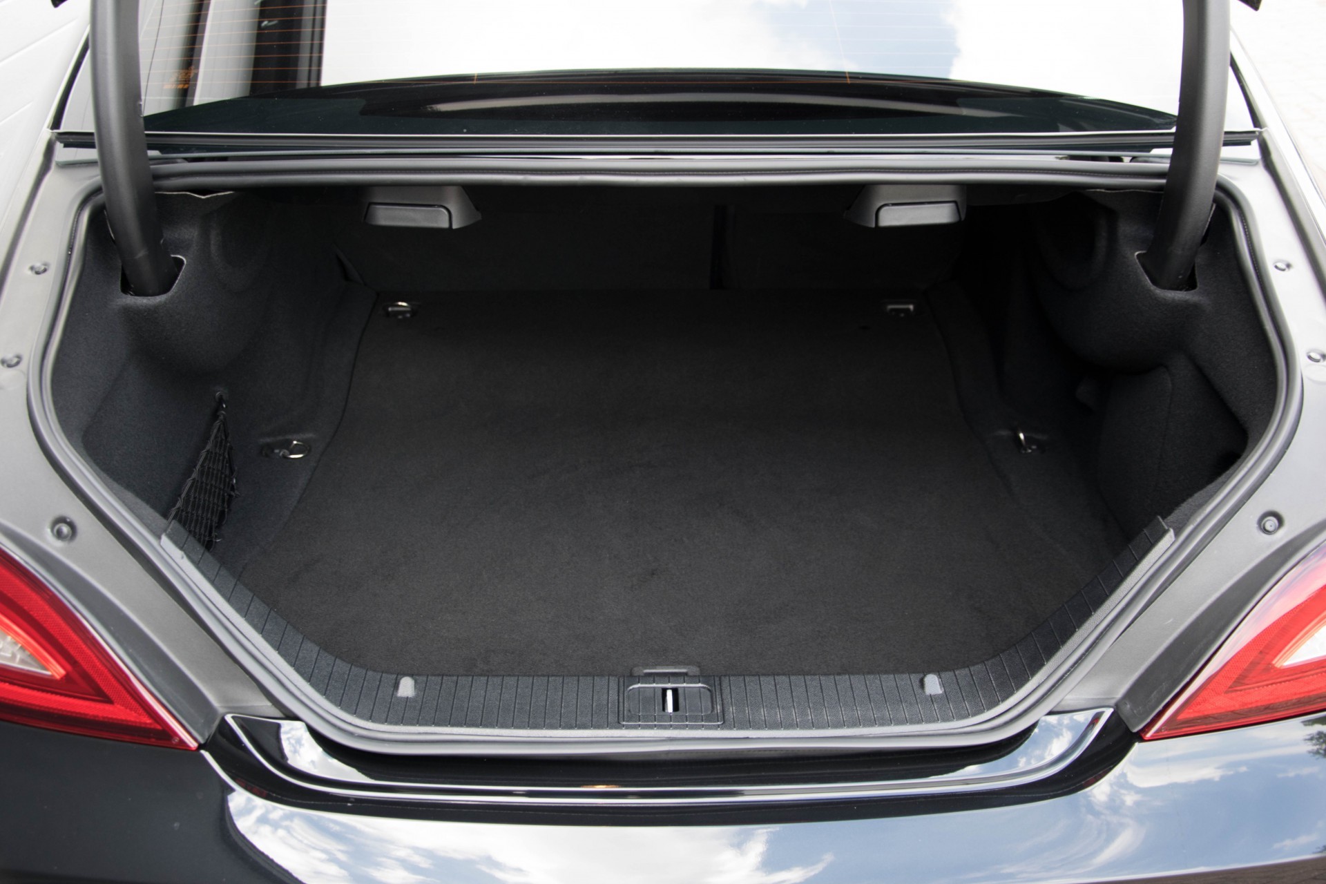 Mercedes-Benz CLS-Klasse 63 AMG 4-M Black Edition Exclusive/Keyless/Distronic Aut7 Foto 27