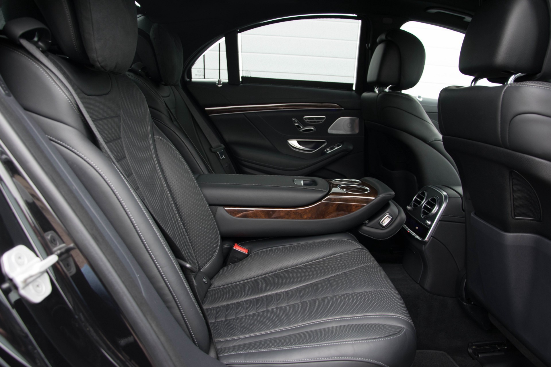 Mercedes-Benz S-Klasse 350d Massage/Keyless/Rij-assistentie/Panorama Aut9 Foto 5