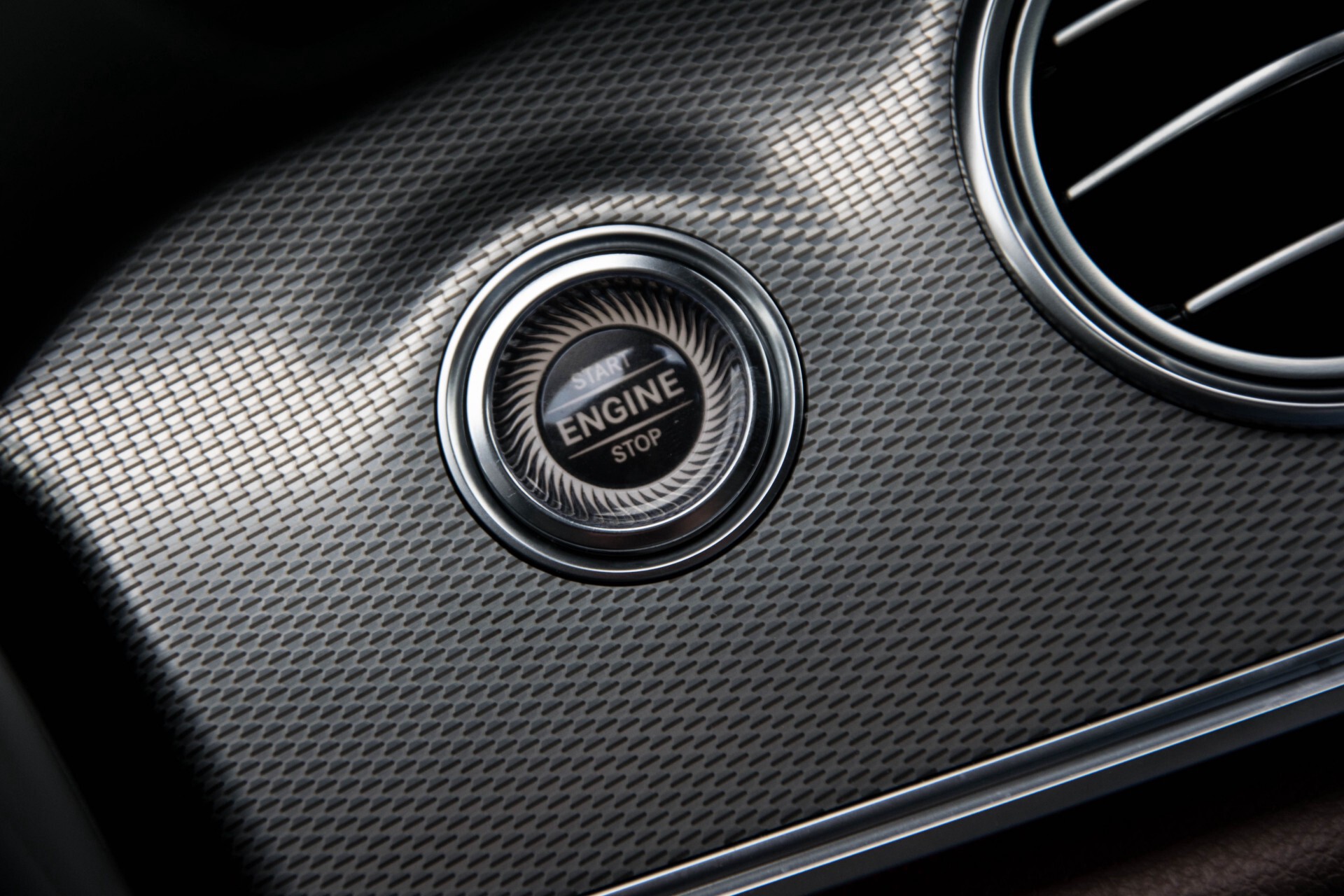 Mercedes-Benz E-Klasse Estate 350d Luchtvering/Panorama/Rij-assist/Keyless-Go/Wegkl-Trkhk Aut9 Foto 12