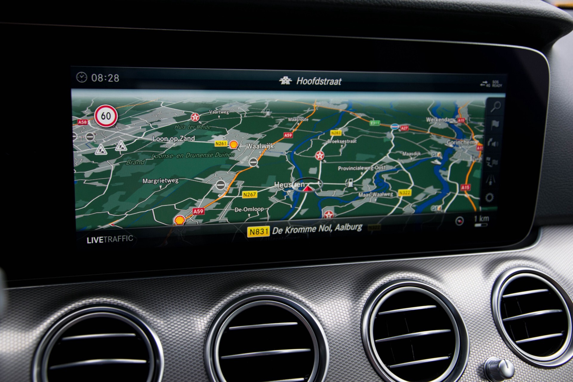 Mercedes-Benz E-Klasse Estate 350d Luchtvering/Panorama/Rij-assist/Keyless-Go/Wegkl-Trkhk Aut9 Foto 13