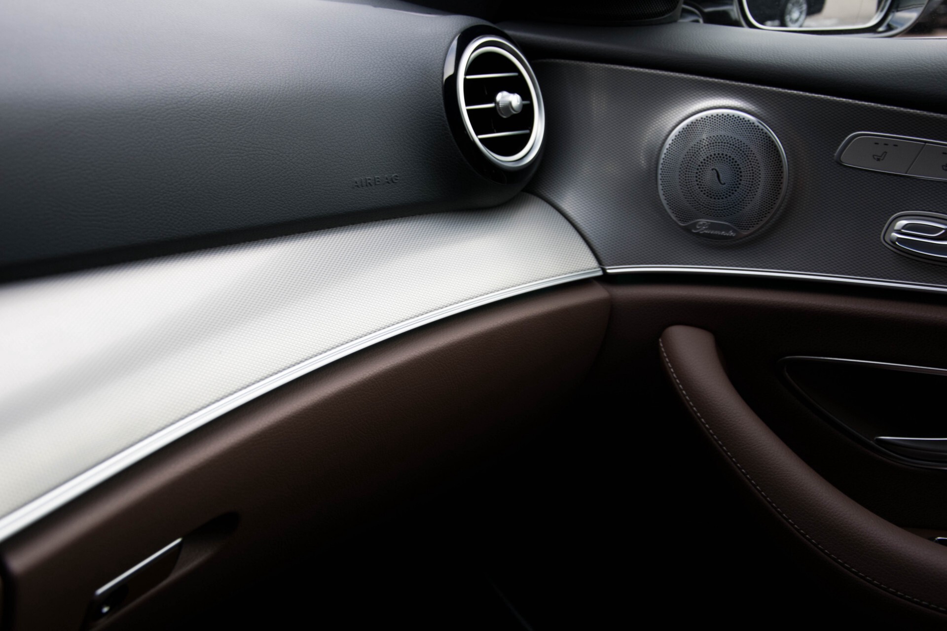 Mercedes-Benz E-Klasse Estate 350d Luchtvering/Panorama/Rij-assist/Keyless-Go/Wegkl-Trkhk Aut9 Foto 17