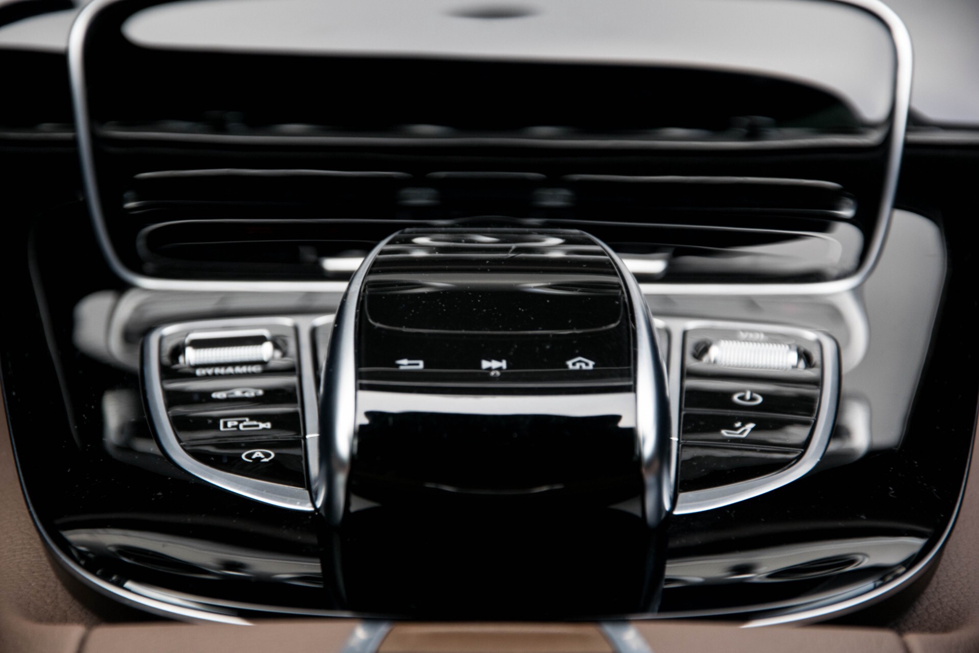 Mercedes-Benz E-Klasse Estate 350d Luchtvering/Panorama/Rij-assist/Keyless-Go/Wegkl-Trkhk Aut9 Foto 24