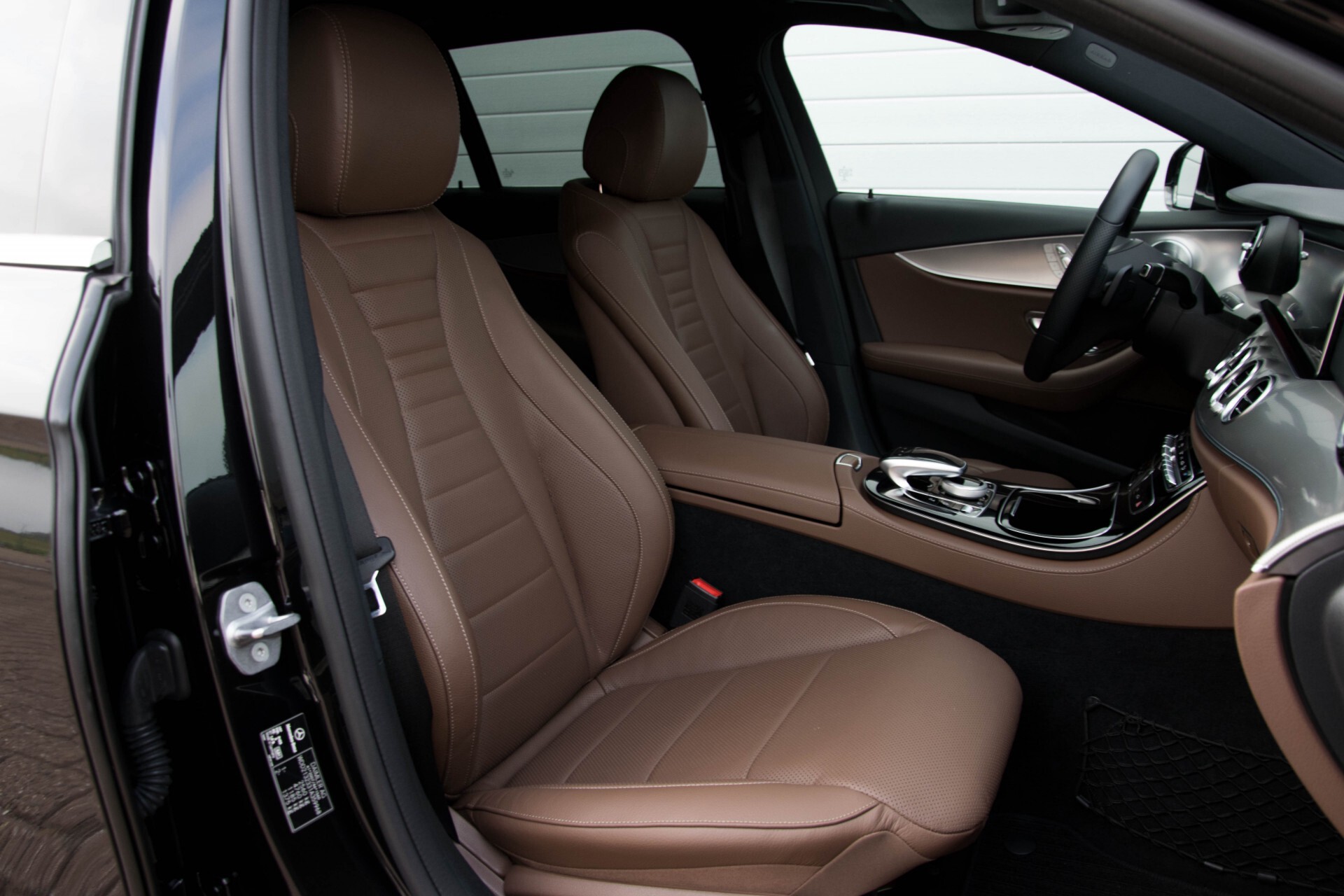 Mercedes-Benz E-Klasse Estate 350d Luchtvering/Panorama/Rij-assist/Keyless-Go/Wegkl-Trkhk Aut9 Foto 3