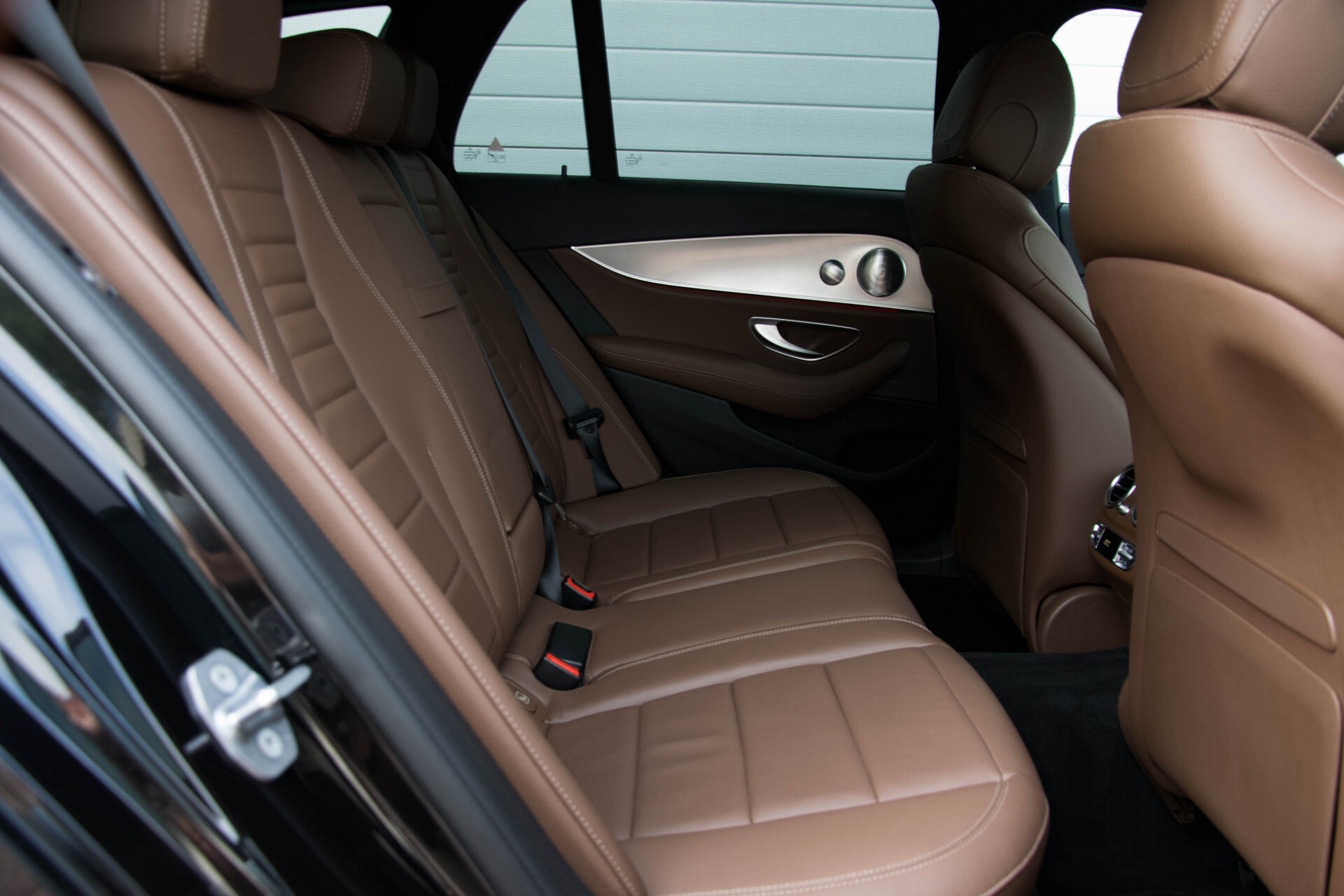 Mercedes-Benz E-Klasse Estate 350d Luchtvering/Panorama/Rij-assist/Keyless-Go/Wegkl-Trkhk Aut9 Foto 4