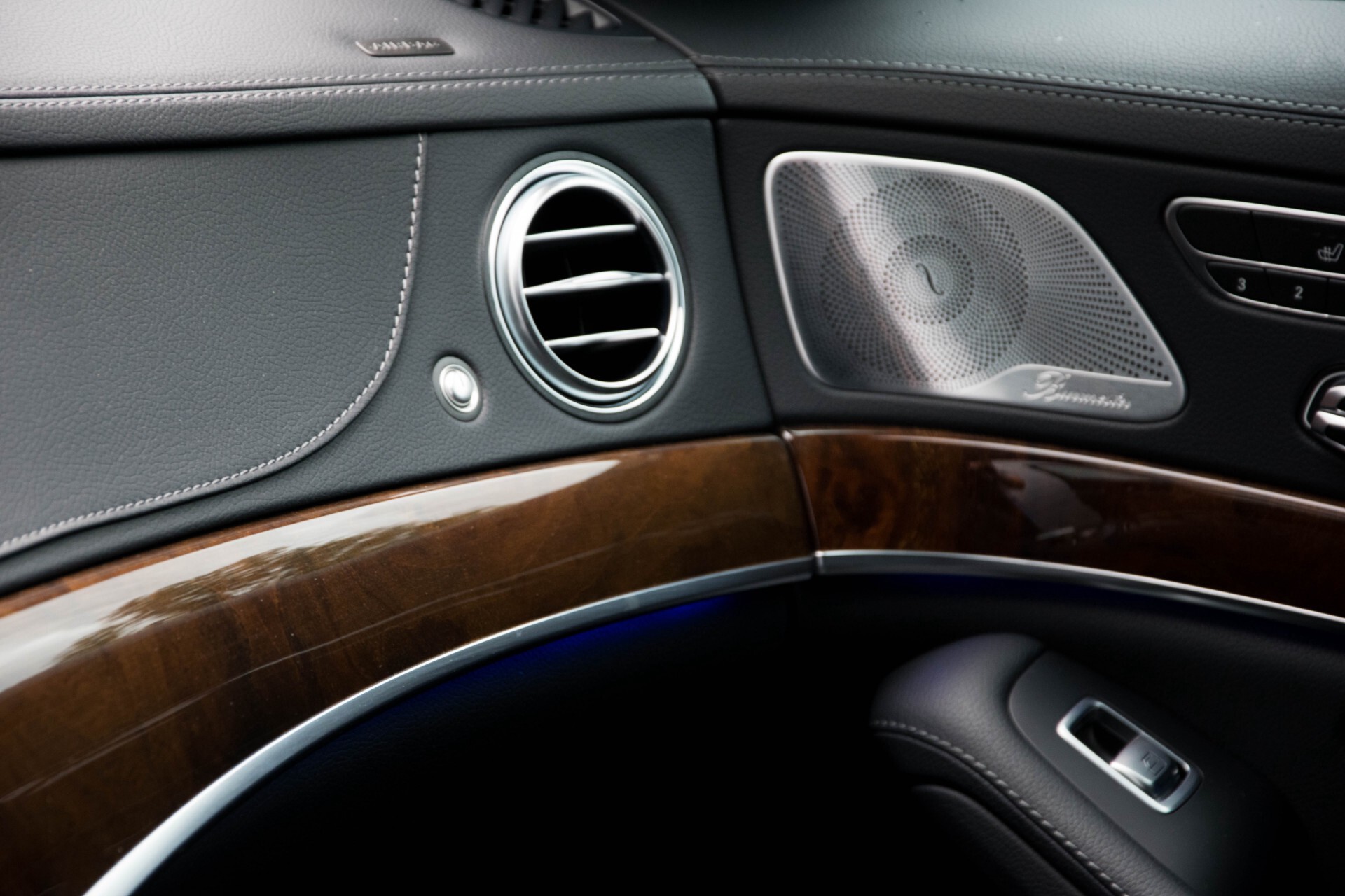 Mercedes-Benz S-Klasse 350 4-M Bluetec Lang TV/Massage4x/R-entertainment/Keyless/Nightvision/Distronic/Pano Aut7 Foto 19