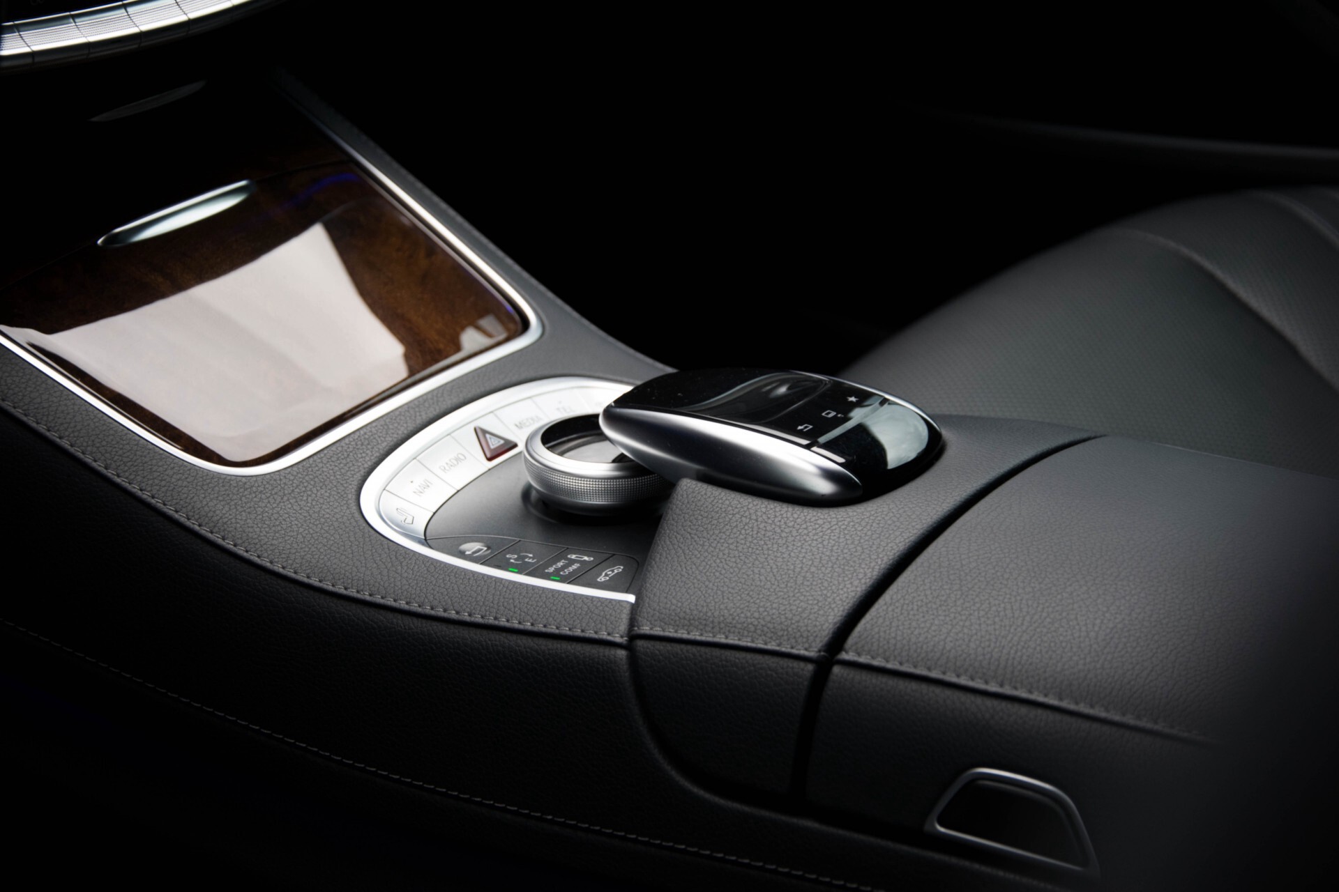 Mercedes-Benz S-Klasse 350 4-M Bluetec Lang TV/Massage4x/R-entertainment/Keyless/Nightvision/Distronic/Pano Aut7 Foto 26