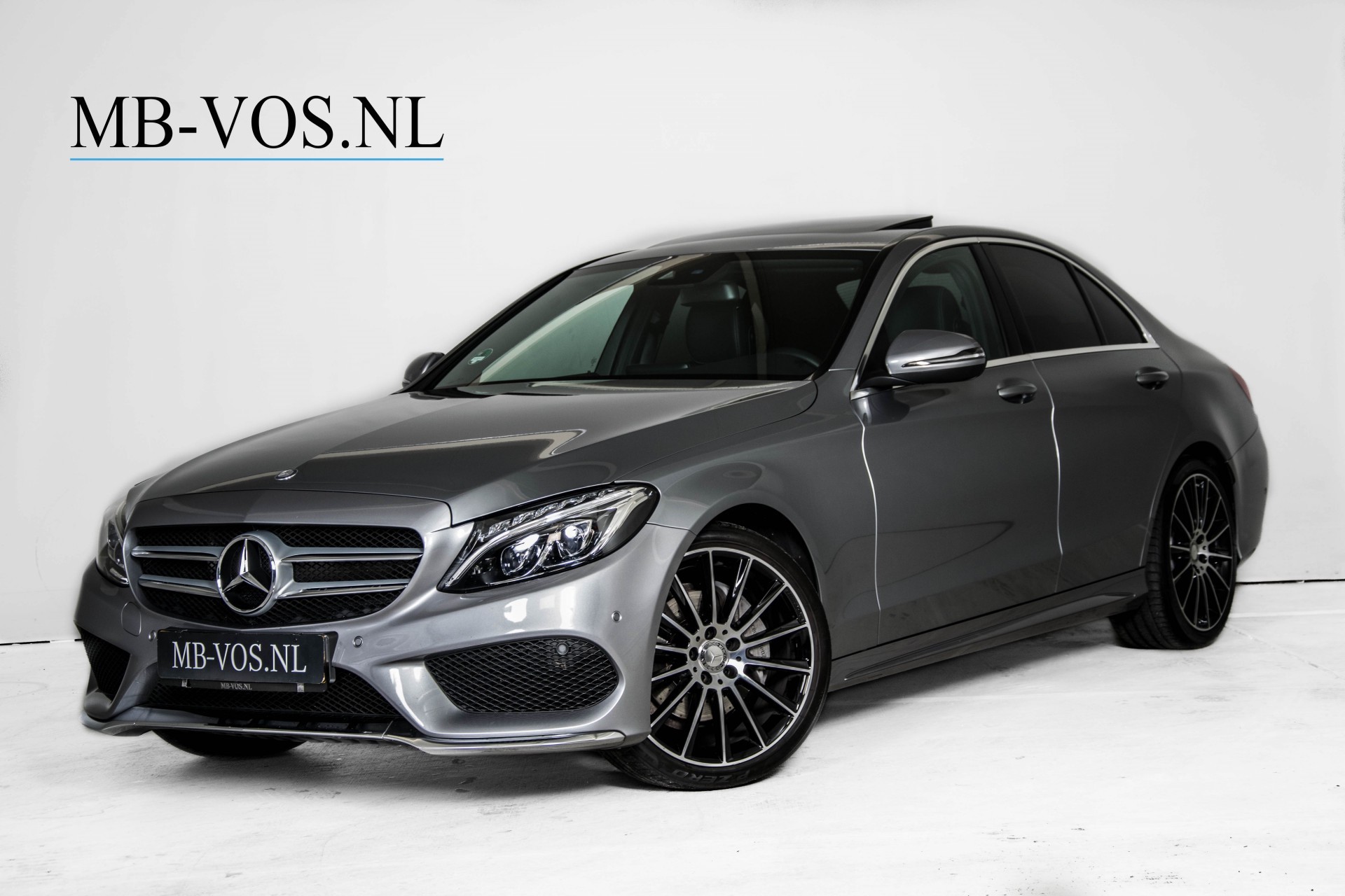 Mercedes-Benz C-Klasse 180 AMG Schuifdak/Leder/ILS/Spoorpakket/19" Aut7 Foto 1