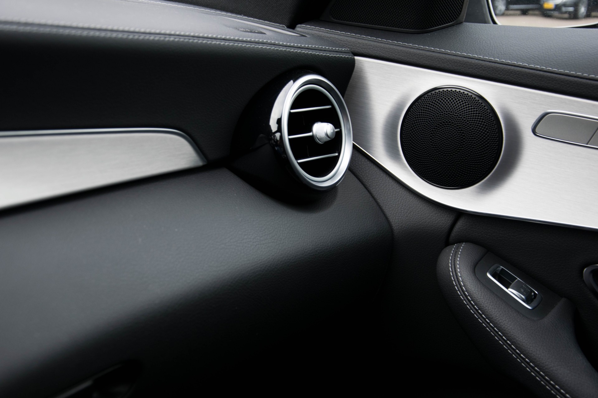 Mercedes-Benz C-Klasse 180 AMG Schuifdak/Leder/ILS/Spoorpakket/19" Aut7 Foto 14