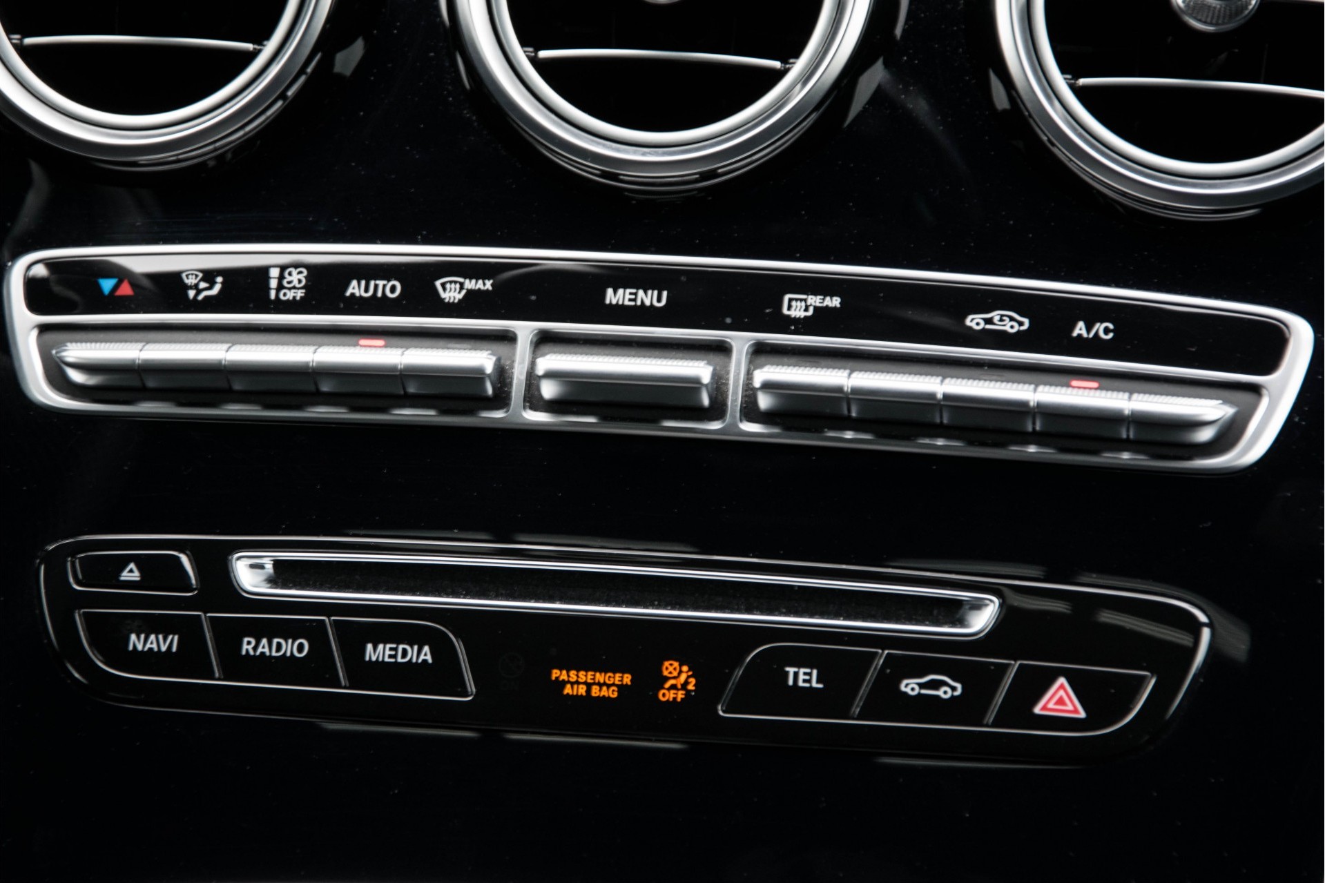 Mercedes-Benz C-Klasse 180 AMG Schuifdak/Leder/ILS/Spoorpakket/19" Aut7 Foto 18