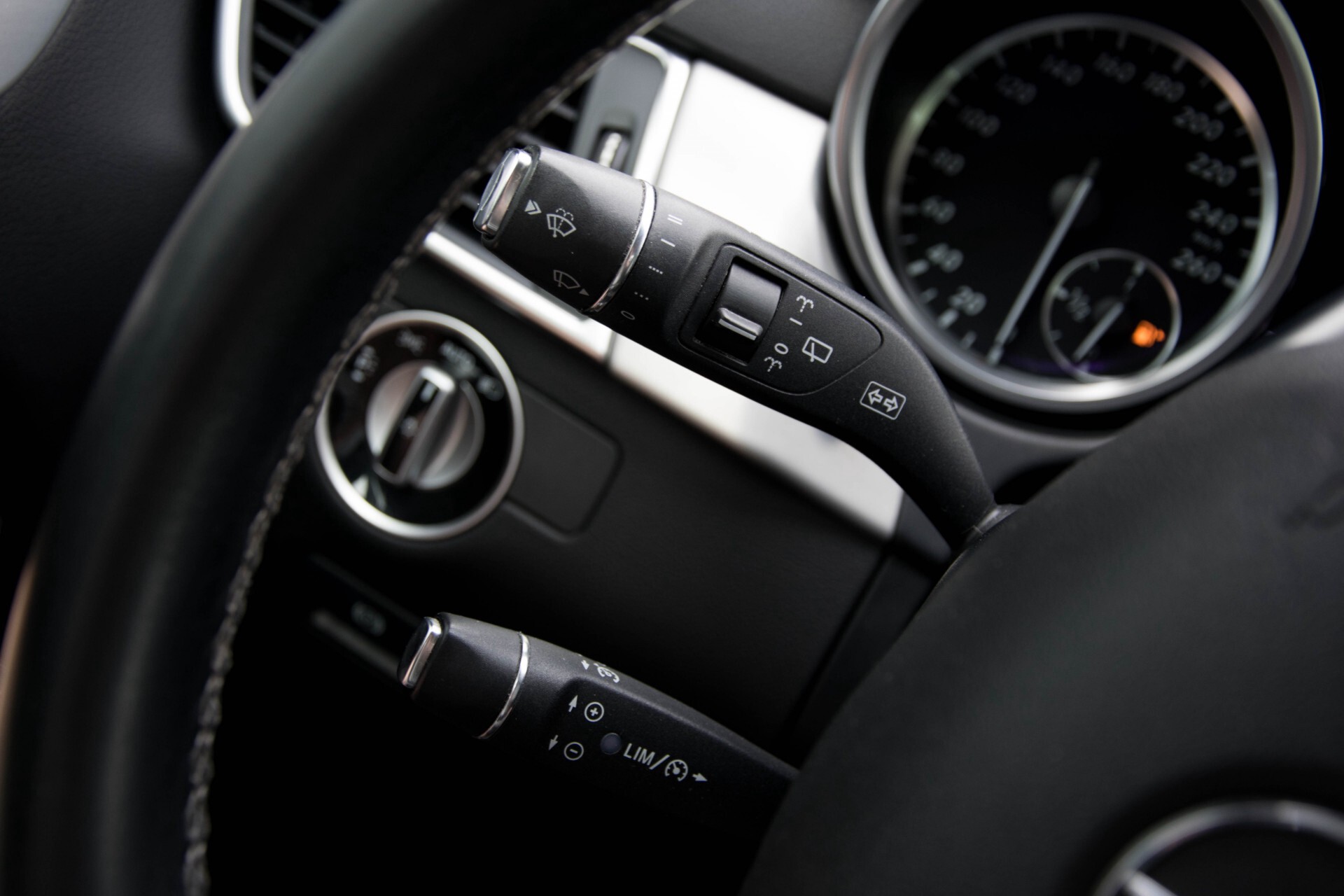 Mercedes-Benz M-Klasse 350 Bluetec 4-M AMG Luchtvering/Comand Aut7 Foto 10