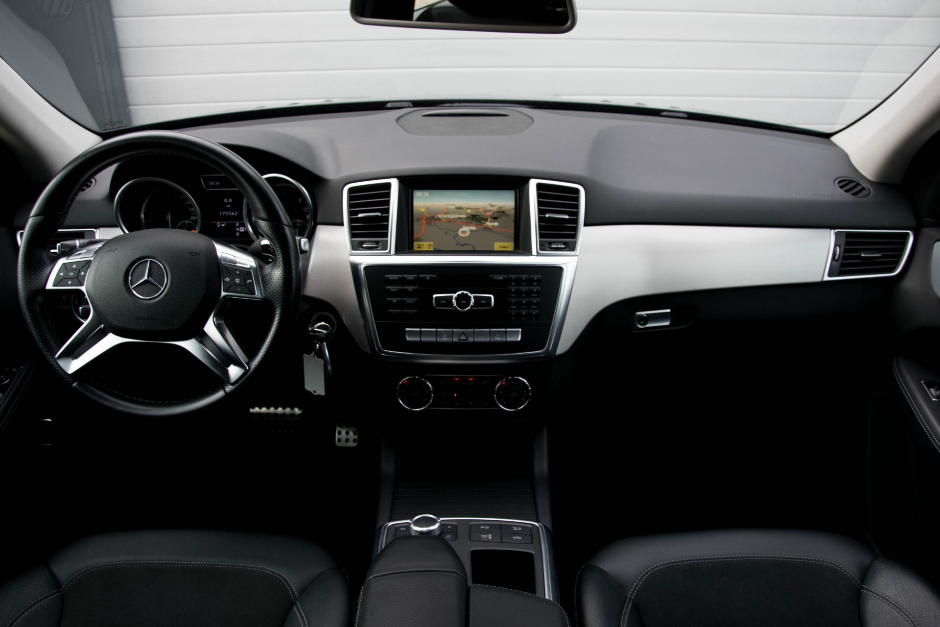 Mercedes-Benz M-Klasse 350 Bluetec 4-M AMG Luchtvering/Comand Aut7 Foto 8