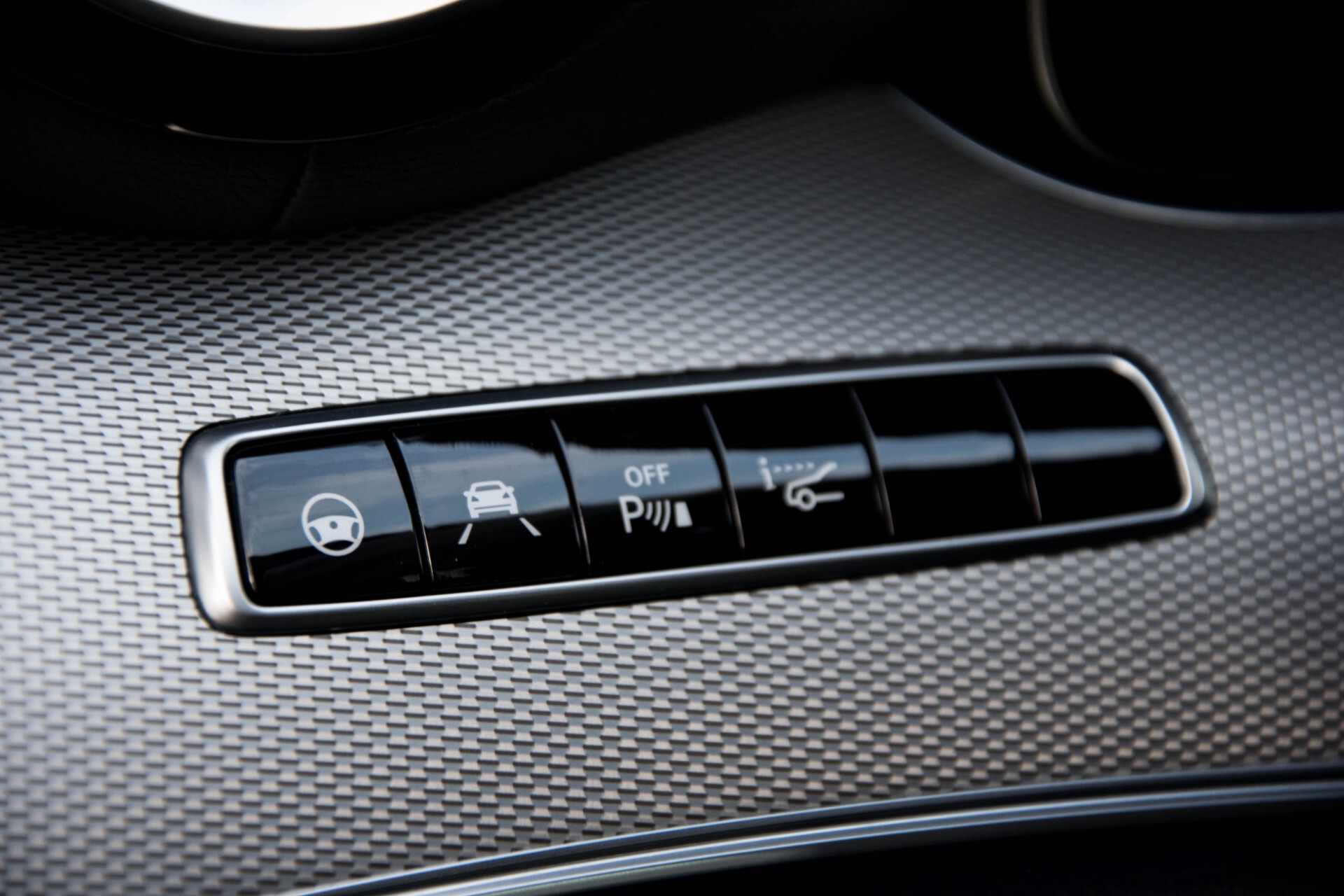 Mercedes-Benz E-Klasse 350d AMG Luchtvering/Pano/Distronic/Keyless/Burmester/Widescreen/Mem/HUD Aut9 Foto 20