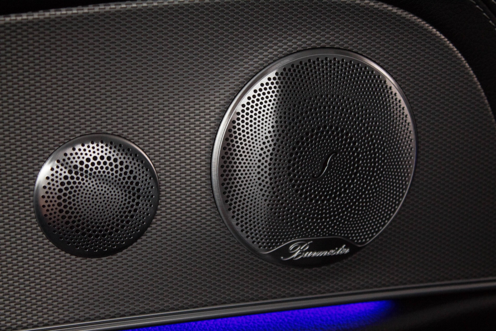 Mercedes-Benz E-Klasse 350d AMG Luchtvering/Pano/Distronic/Keyless/Burmester/Widescreen/Mem/HUD Aut9 Foto 32