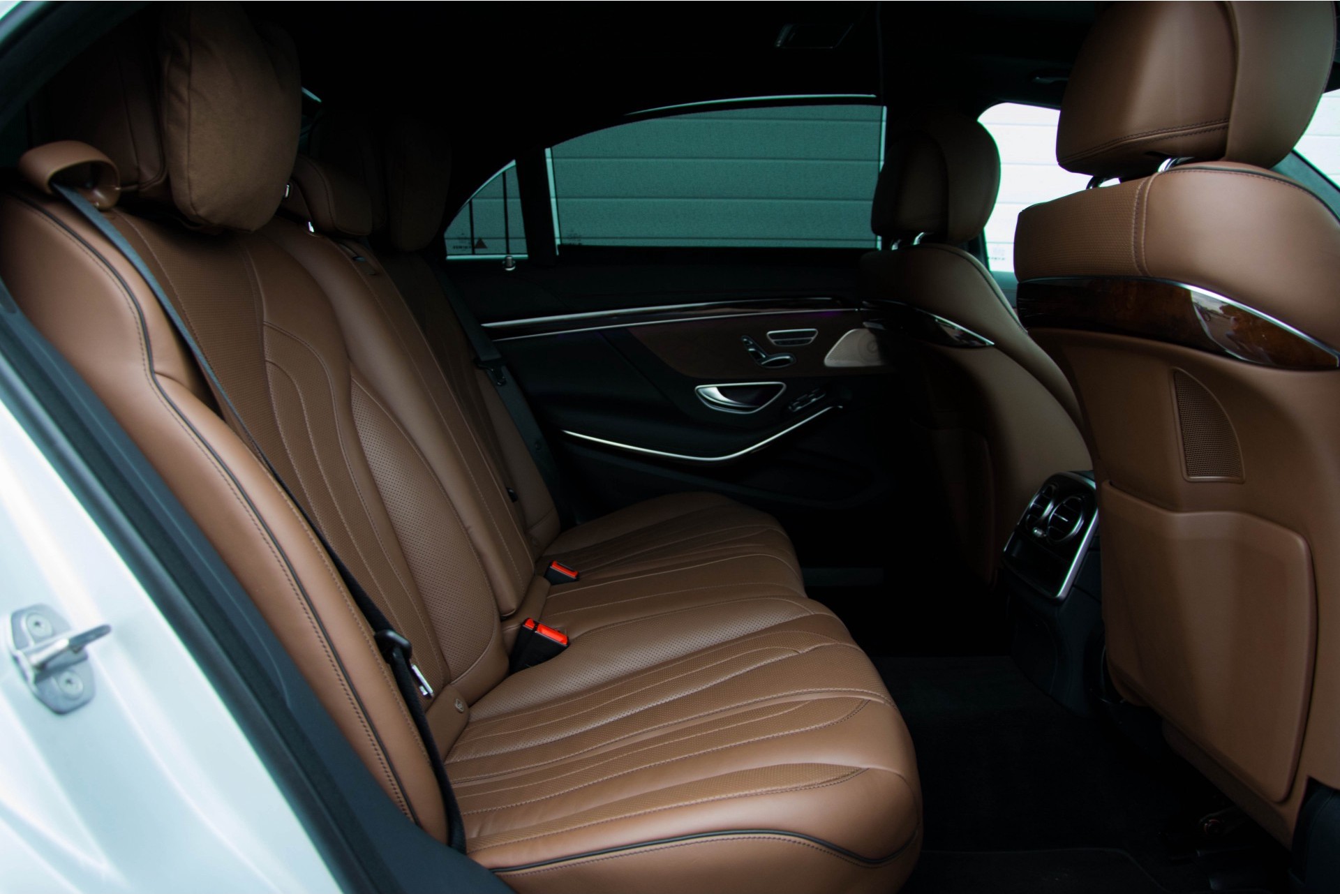 Mercedes-Benz S-Klasse 400d 4Matic Lang Premium Plus Foto 4