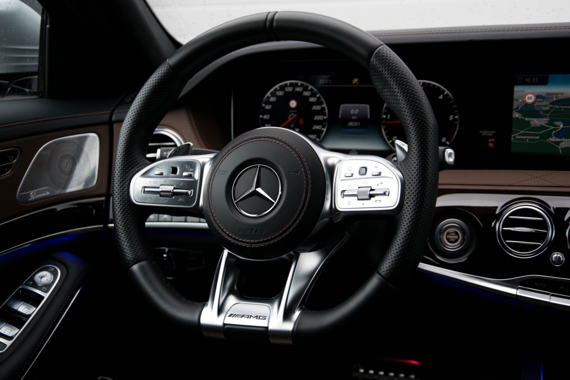 Mercedes-Benz S-Klasse 400d 4Matic Lang Premium Plus Foto 8