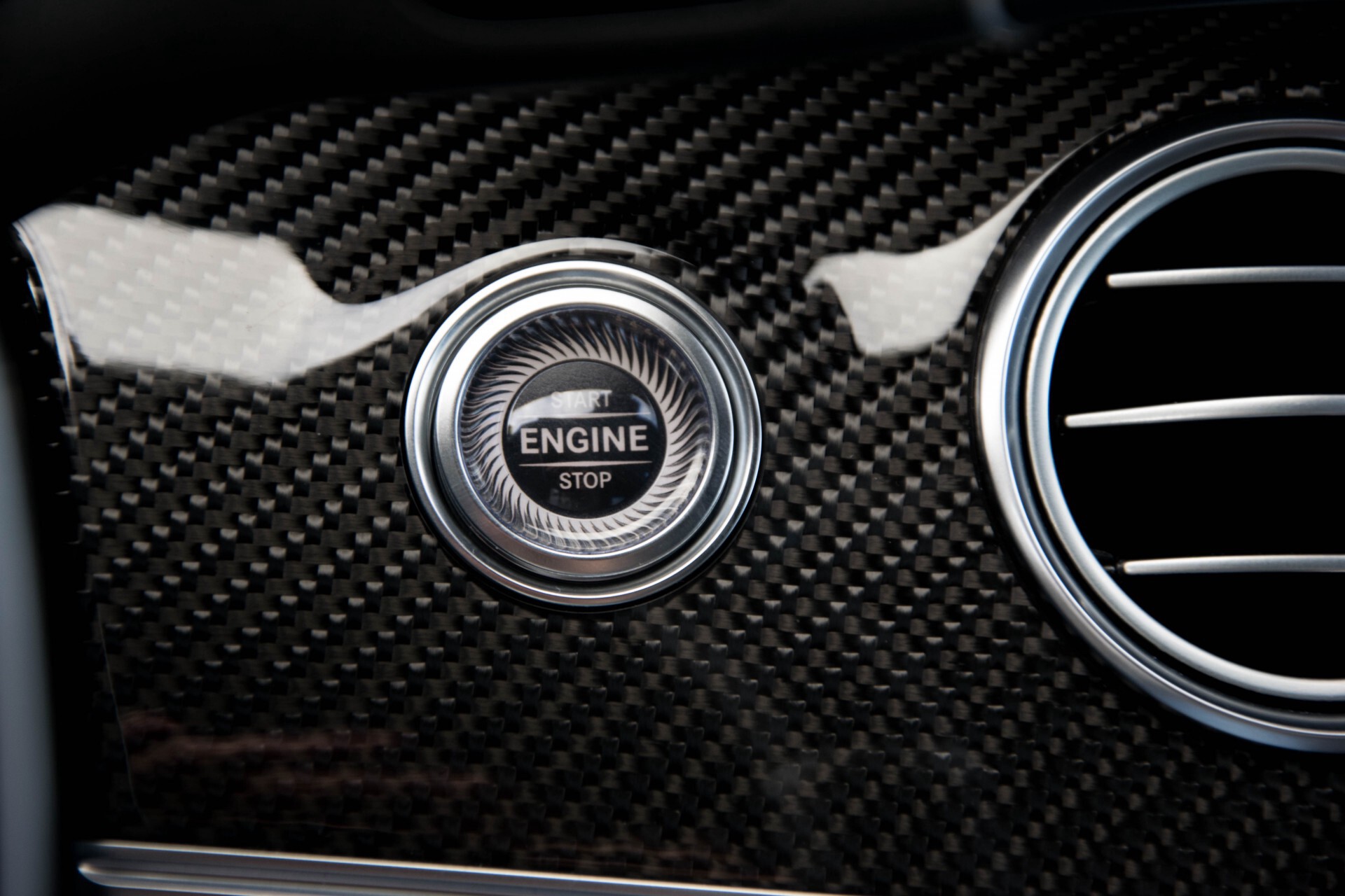 Mercedes-Benz E-Klasse 63 S AMG 4M+ Keramisch/Burmester3D/Carbon/Perf-stoelen/Pano/Night/Head-Up Aut9 Foto 13