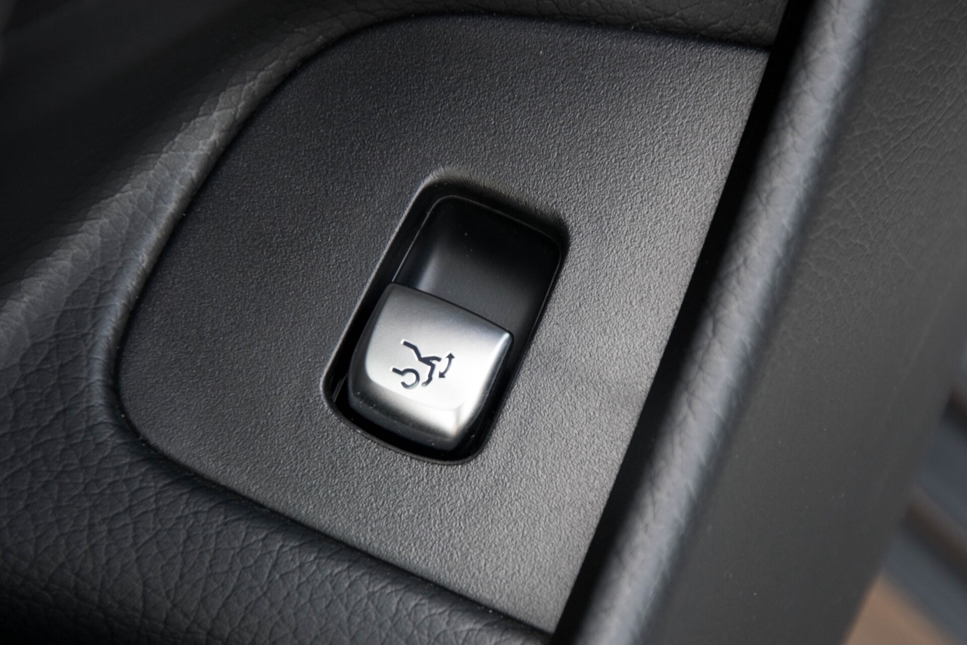 Mercedes-Benz E-Klasse 63 S AMG 4M+ Keramisch/Burmester3D/Carbon/Perf-stoelen/Pano/Night/Head-Up Aut9 Foto 17