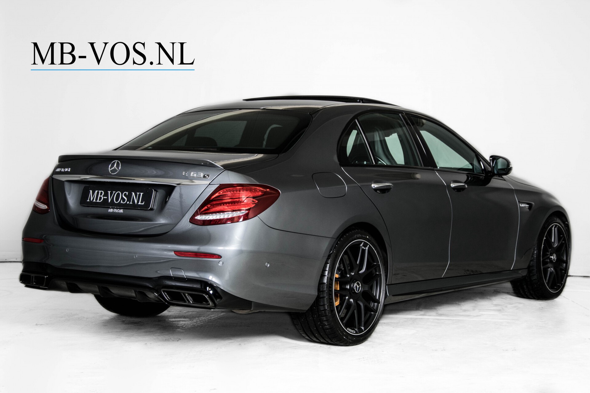 Mercedes-Benz E-Klasse 63 S AMG 4M+ Keramisch/Burmester3D/Carbon/Perf-stoelen/Pano/Night/Head-Up Aut9 Foto 2