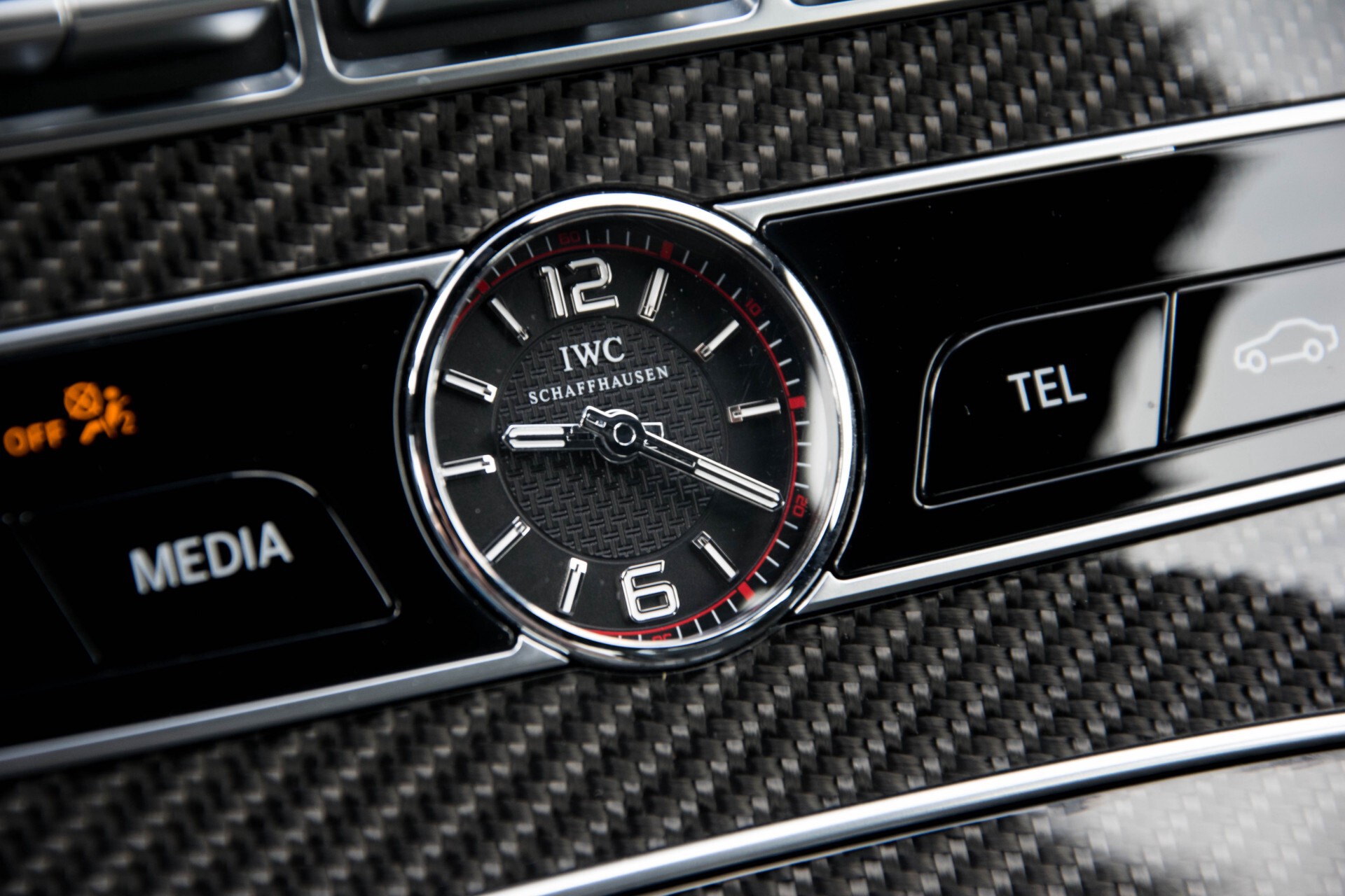 Mercedes-Benz E-Klasse 63 S AMG 4M+ Keramisch/Burmester3D/Carbon/Perf-stoelen/Pano/Night/Head-Up Aut9 Foto 22