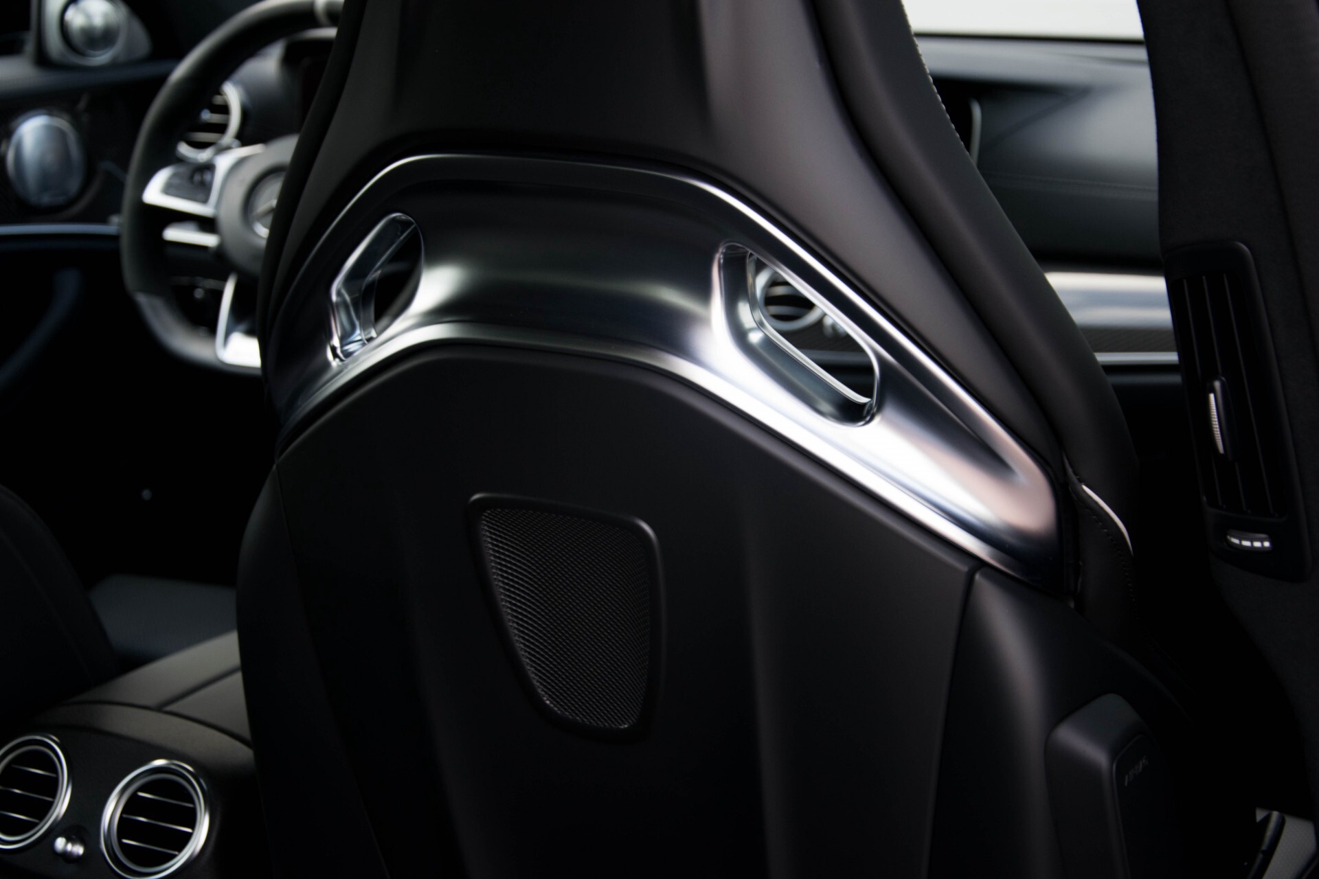 Mercedes-Benz E-Klasse 63 S AMG 4M+ Keramisch/Burmester3D/Carbon/Perf-stoelen/Pano/Night/Head-Up Aut9 Foto 37