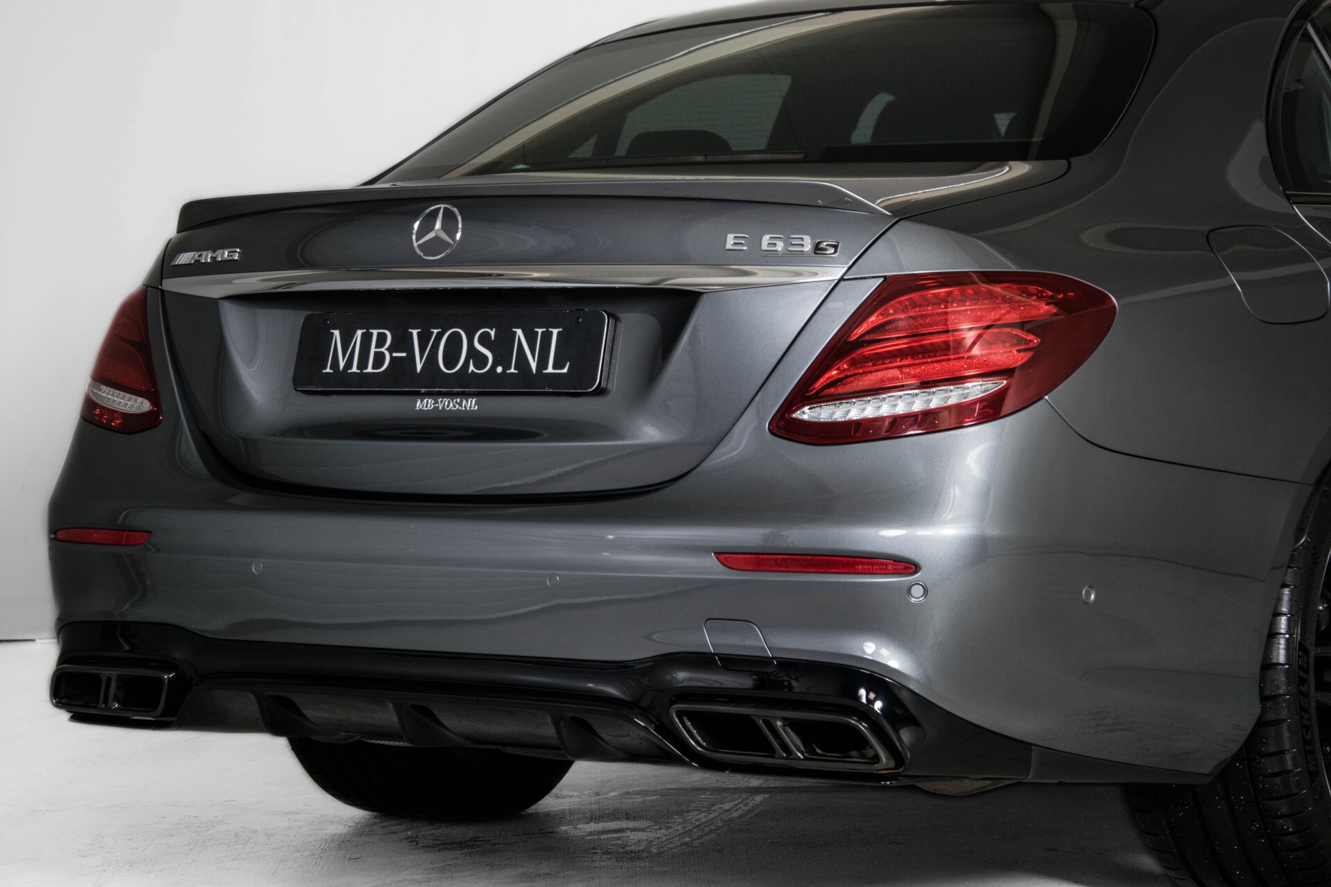Mercedes-Benz E-Klasse 63 S AMG 4M+ Keramisch/Burmester3D/Carbon/Perf-stoelen/Pano/Night/Head-Up Aut9 Foto 56