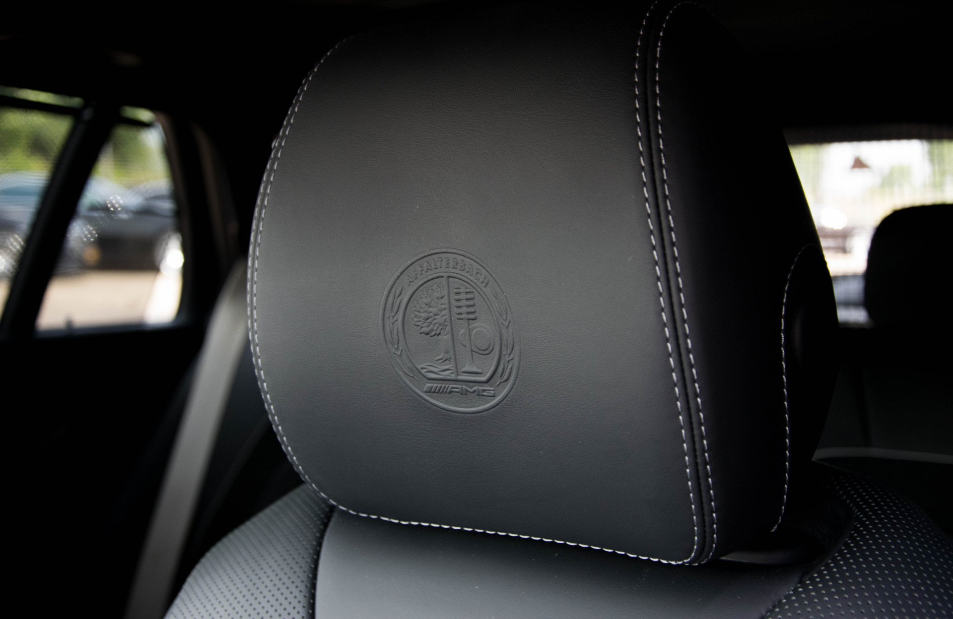 Mercedes-Benz E-Klasse Estate 63 S AMG 4M+ Keramisch/3xCarbon/Massage/Pano/Night/Head-Up/Keyless Aut9 Foto 28