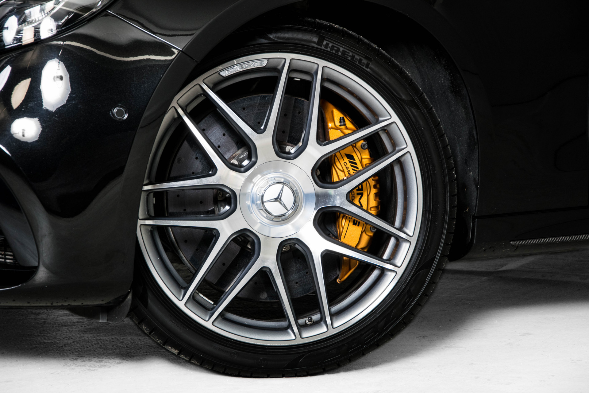 Mercedes-Benz E-Klasse Estate 63 S AMG 4M+ Keramisch/3xCarbon/Massage/Pano/Night/Head-Up/Keyless Aut9 Foto 35