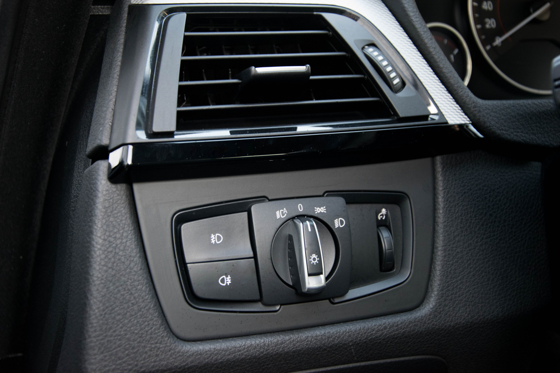 BMW 4 Serie Coupé 435d xDrive M-pakket High Executive 20"/Leer/Camera/ShadowLine/Memory Aut8 Foto 16