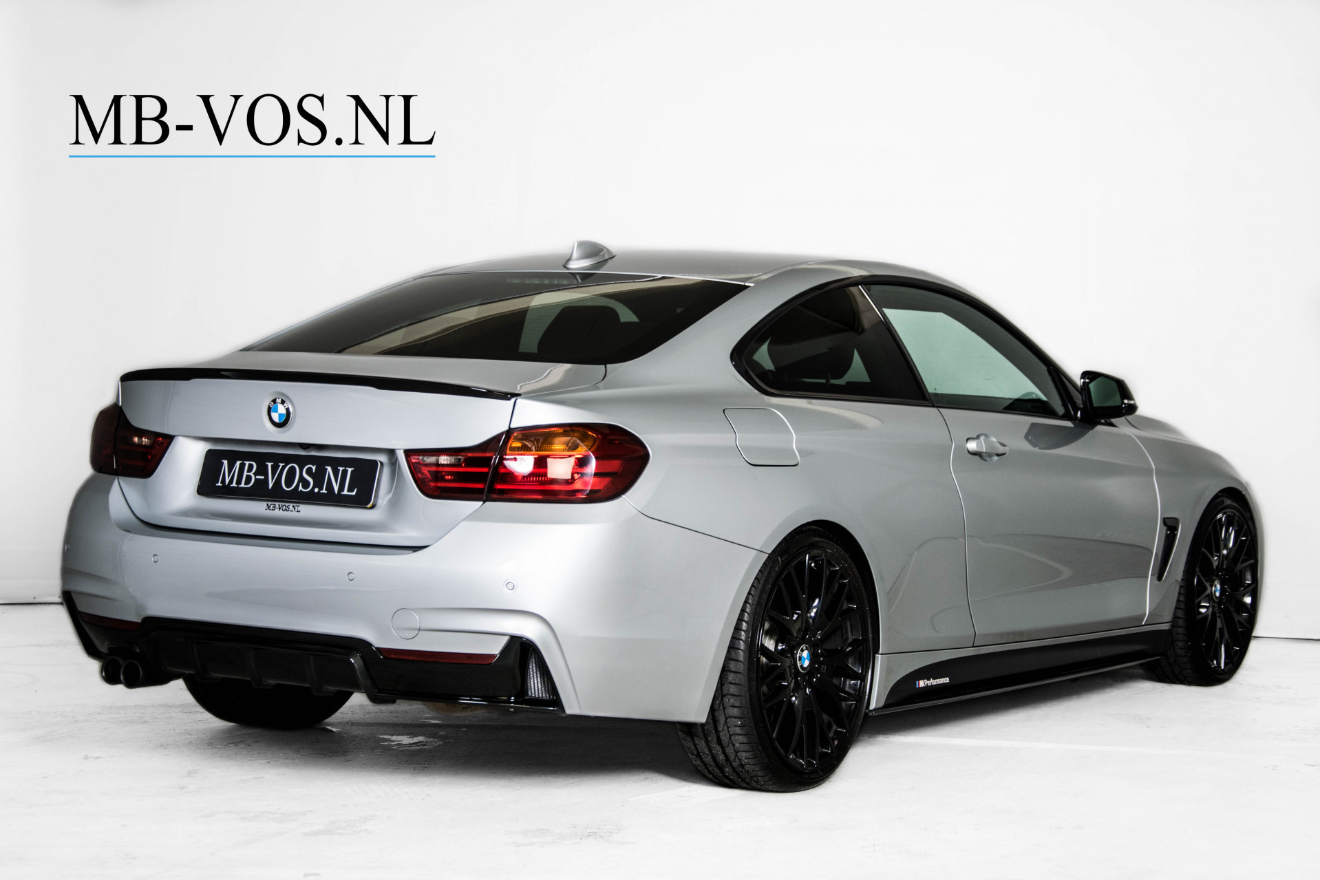 BMW 4 Serie Coupé 435d xDrive M-pakket High Executive 20"/Leer/Camera/ShadowLine/Memory Aut8 Foto 2