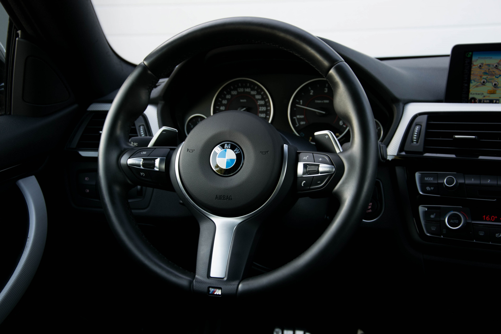 BMW 4 Serie Coupé 435d xDrive M-pakket High Executive 20"/Leer/Camera/ShadowLine/Memory Aut8 Foto 7