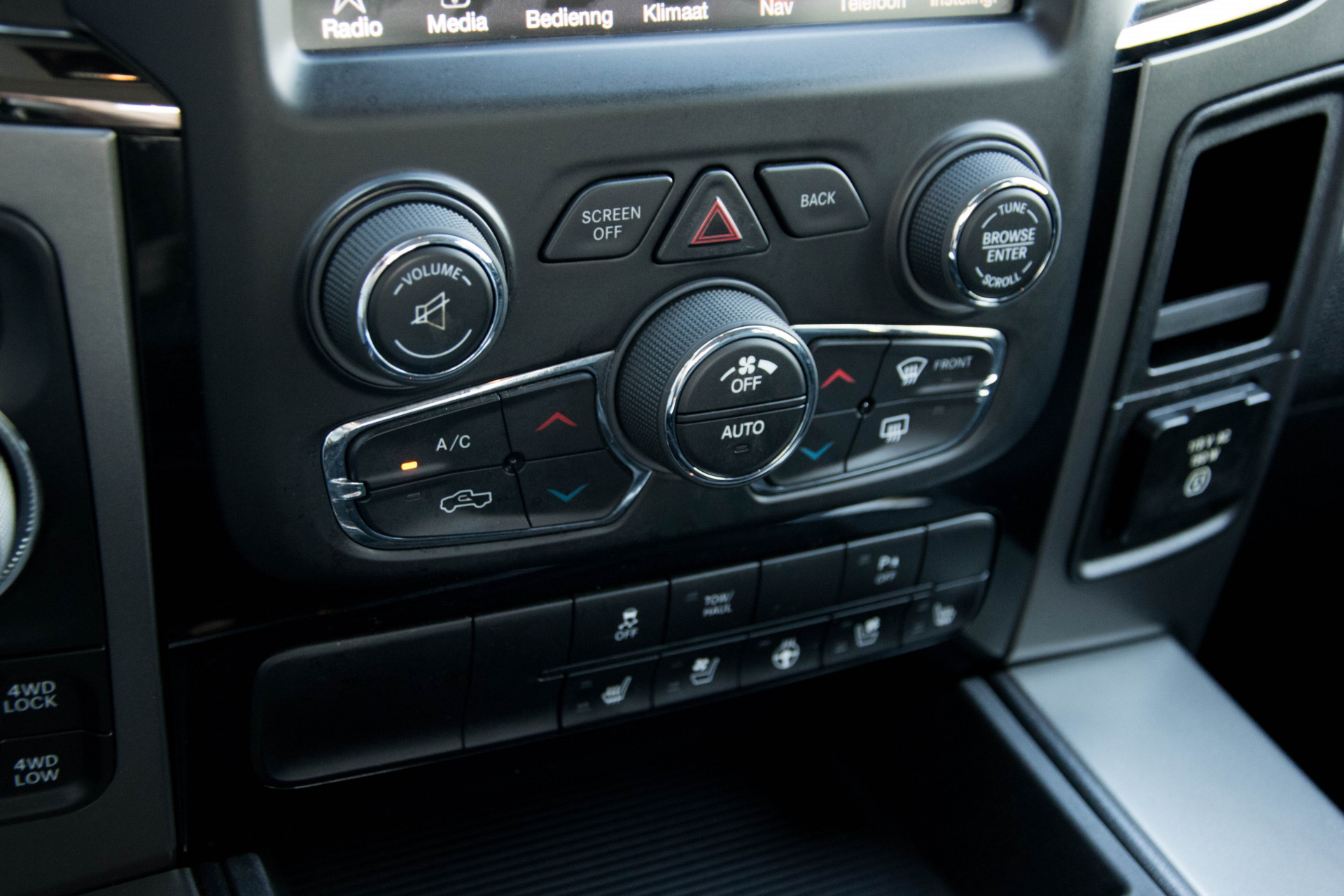 Dodge Ram 1500 5.7 V8 4x4 Quad Cab 6'4 Schuifdak/AlphineSound/Navi/Camera Aut8 Foto 14