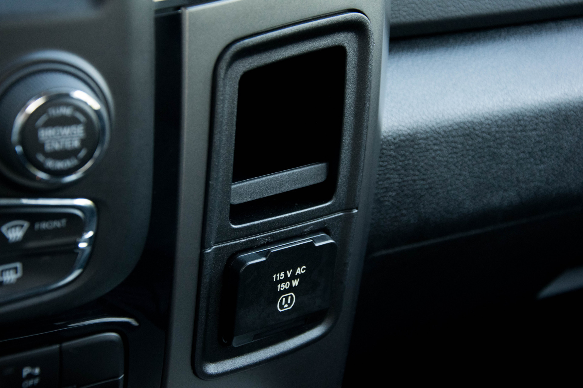 Dodge Ram 1500 5.7 V8 4x4 Quad Cab 6'4 Schuifdak/AlphineSound/Navi/Camera Aut8 Foto 17