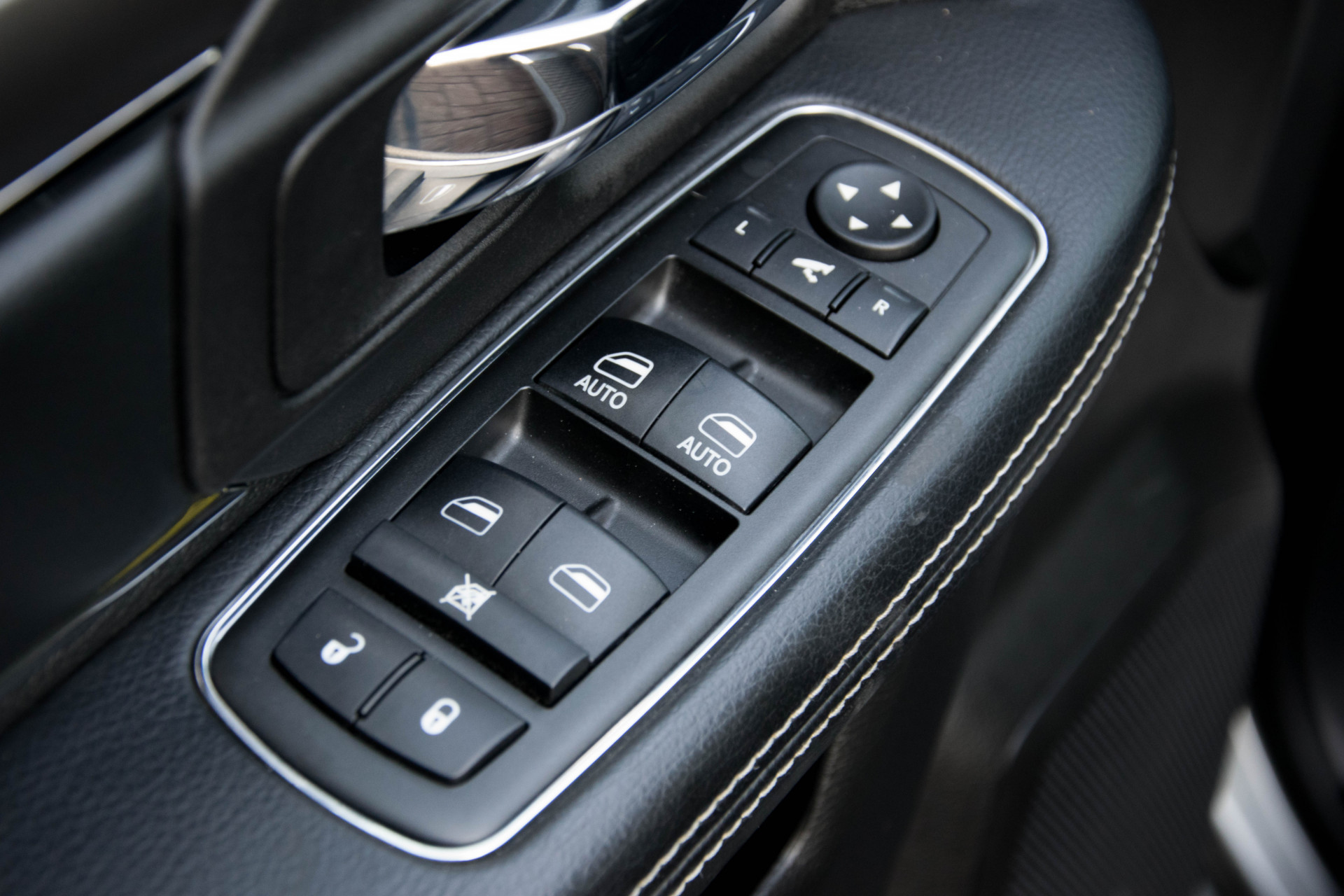 Dodge Ram 1500 5.7 V8 4x4 Quad Cab 6'4 Schuifdak/AlphineSound/Navi/Camera Aut8 Foto 21