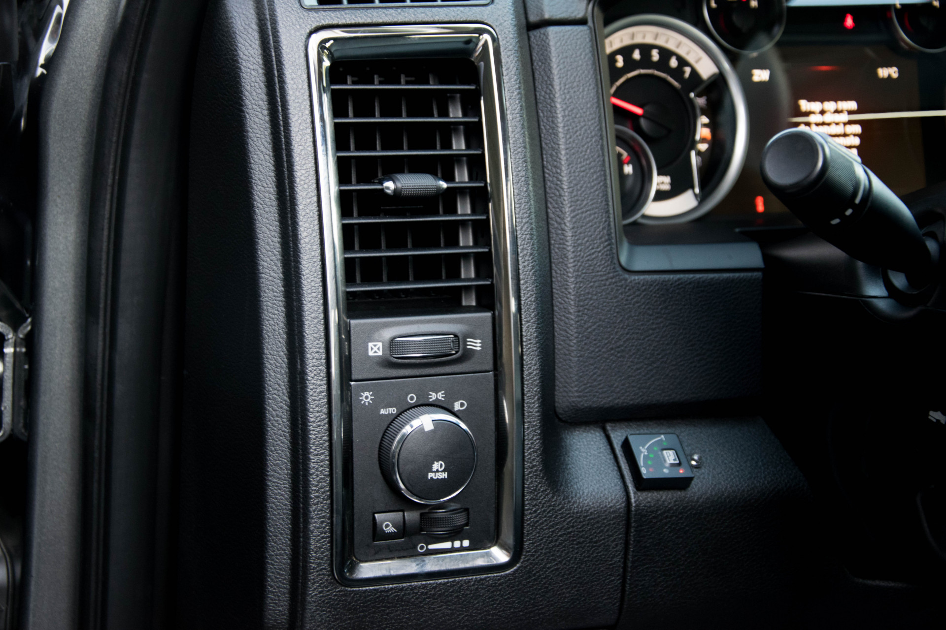 Dodge Ram 1500 5.7 V8 4x4 Quad Cab 6'4 Schuifdak/AlphineSound/Navi/Camera Aut8 Foto 22