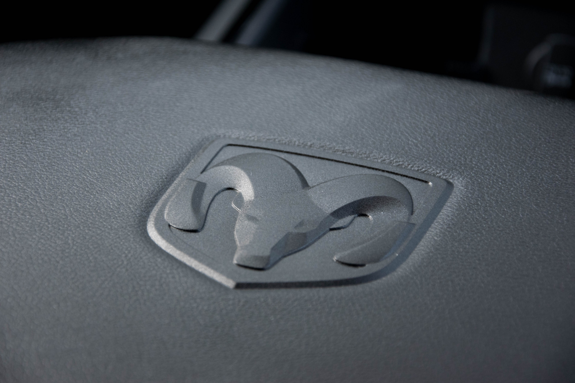 Dodge Ram 1500 5.7 V8 4x4 Quad Cab 6'4 Schuifdak/AlphineSound/Navi/Camera Aut8 Foto 23