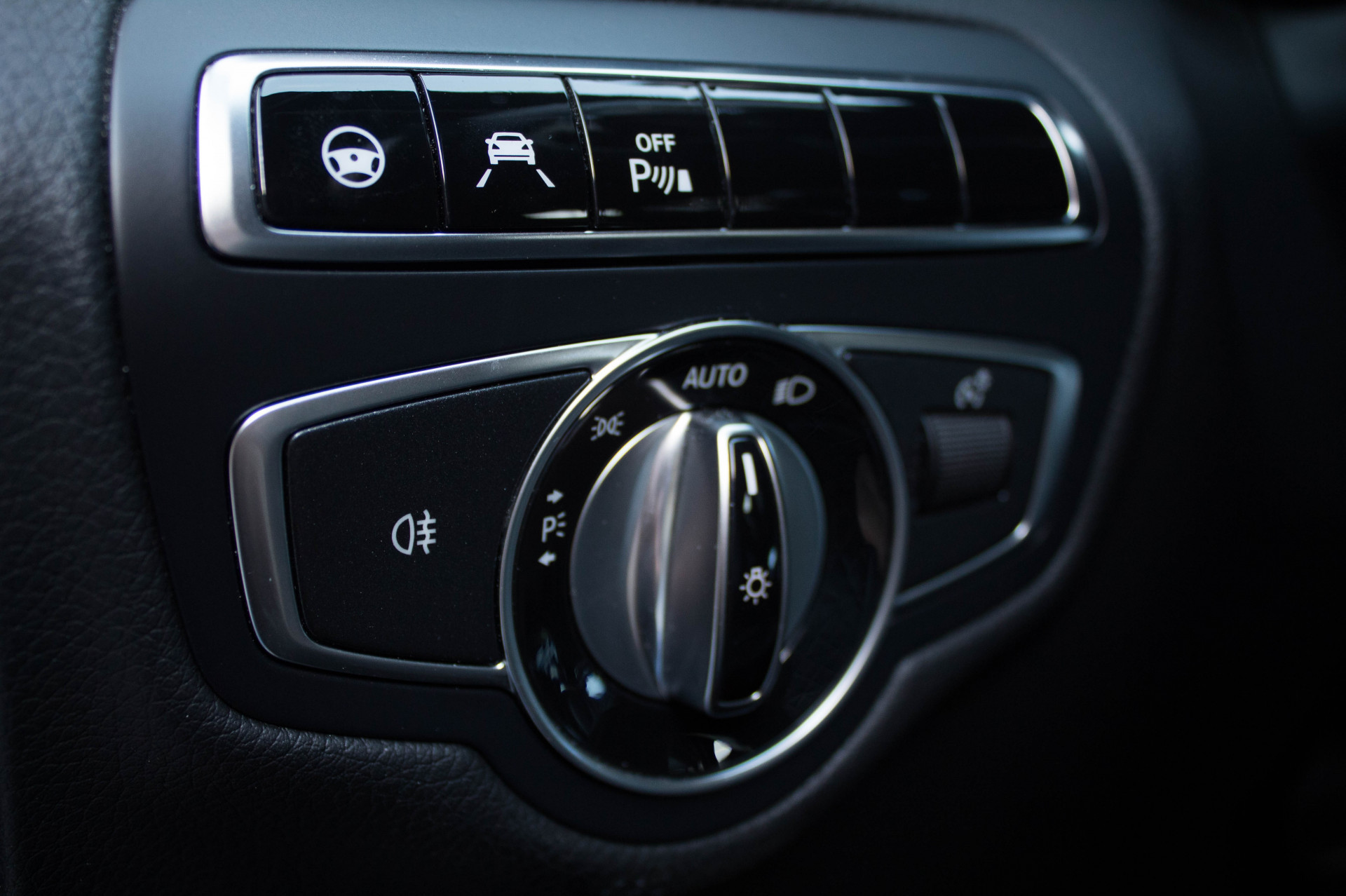 Mercedes-Benz GLC-Klasse 250 4-M Edition 1 Distronic/Keyless Aut9 Foto 18