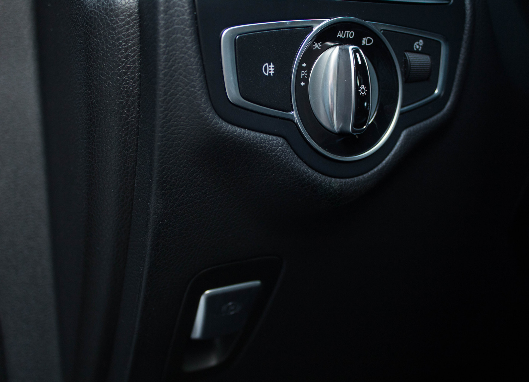 Mercedes-Benz GLC-Klasse 250 4-M Edition 1 Distronic/Keyless Aut9 Foto 19