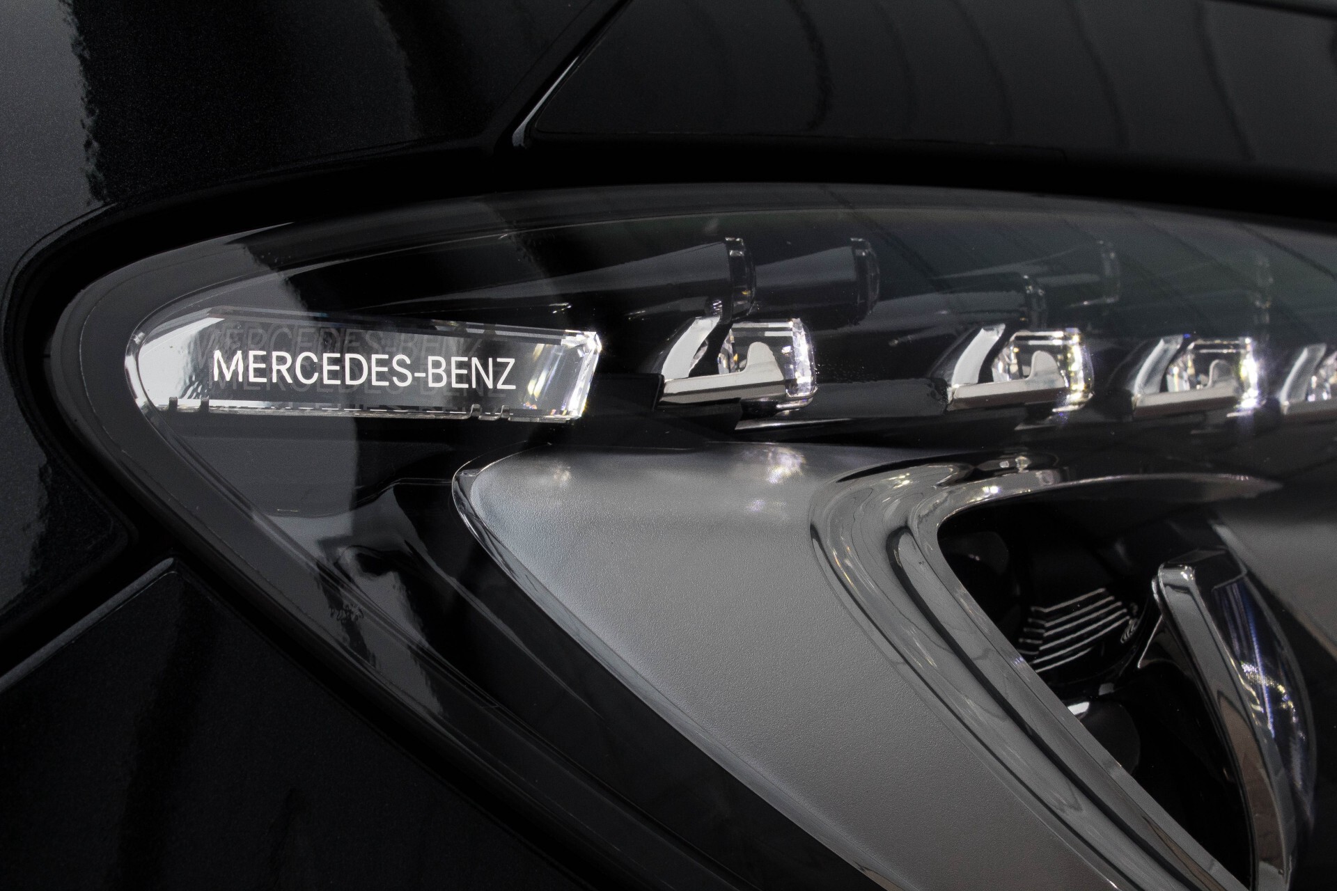 Mercedes-Benz S-Klasse Coupé 63 AMG 4-M Ceramic/Designo/Magic Sky/Driverspack/Swarowski/HUD Aut7 Foto 35