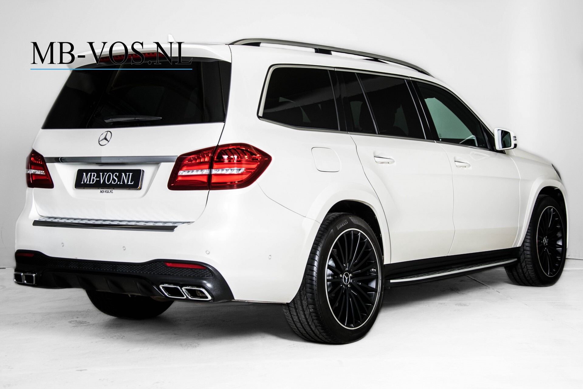 Mercedes-Benz GLS-Klasse 63 AMG 4-M Designo/Carbon/Driverspackage/Massage/Keyless/Distronic/DAB Aut7 Foto 2
