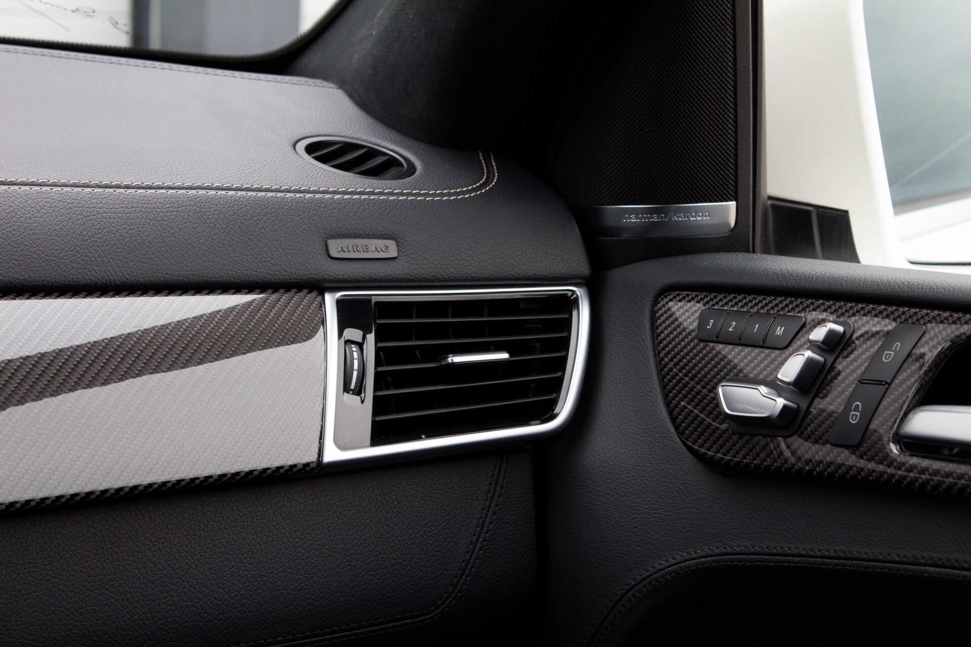 Mercedes-Benz GLS-Klasse 63 AMG 4-M Designo/Carbon/Driverspackage/Massage/Keyless/Distronic/DAB Aut7 Foto 35