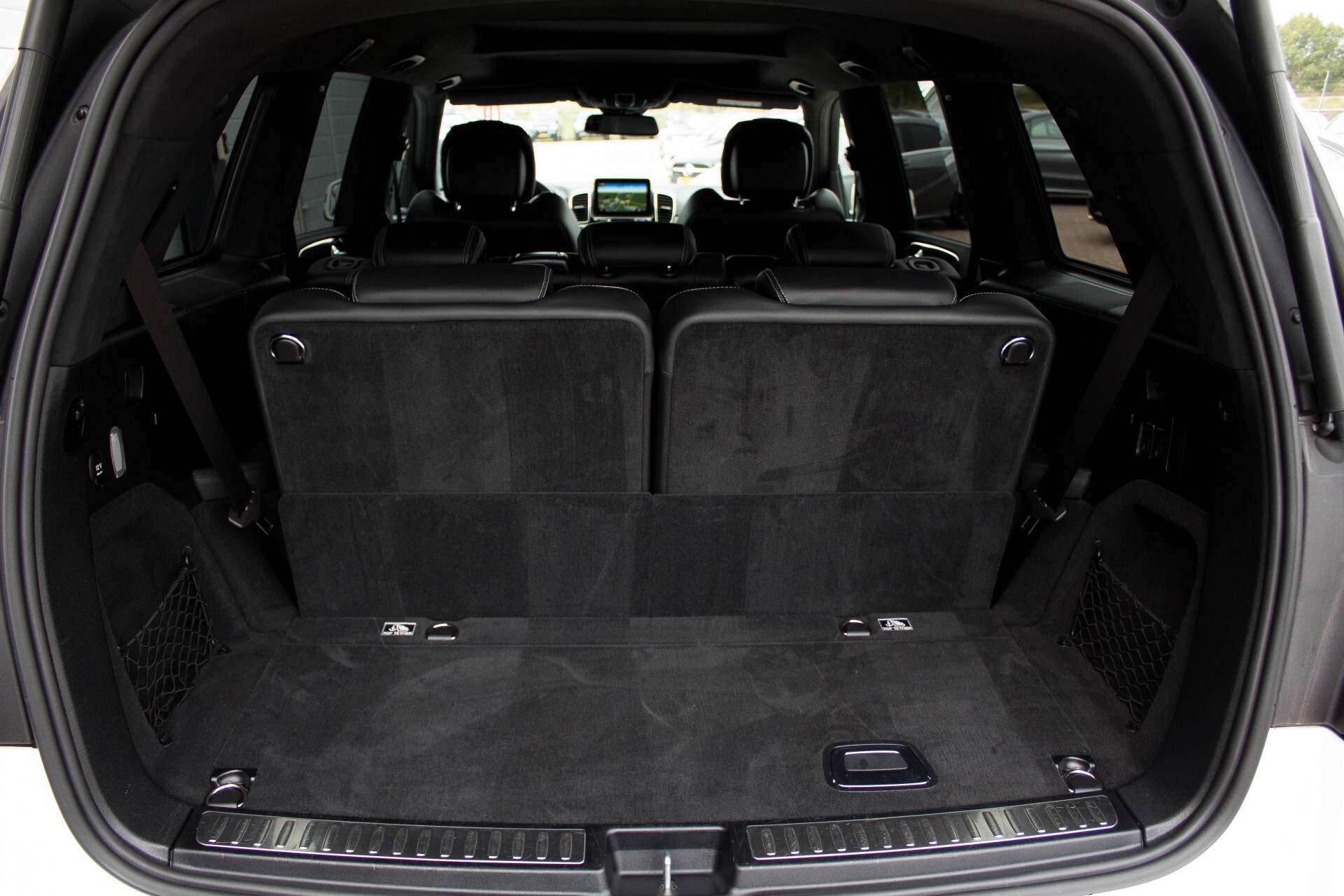 Mercedes-Benz GLS-Klasse 63 AMG 4-M Designo/Carbon/Driverspackage/Massage/Keyless/Distronic/DAB Aut7 Foto 44