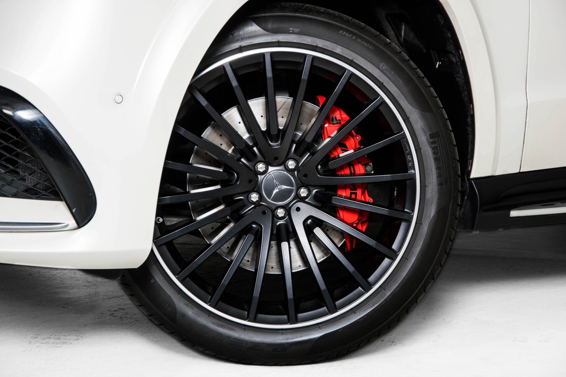 Mercedes-Benz GLS-Klasse 63 AMG 4-M Designo/Carbon/Driverspackage/Massage/Keyless/Distronic/DAB Aut7 Foto 52