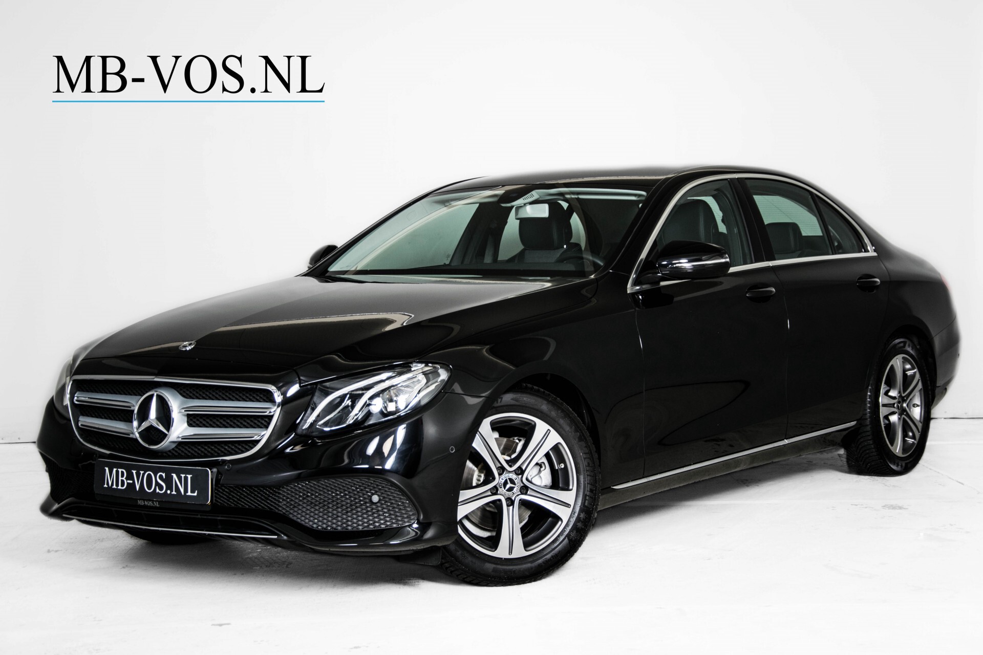 Mercedes-Benz E-Klasse 200 Premium Plus Facelift/Camera Aut9 Foto 1