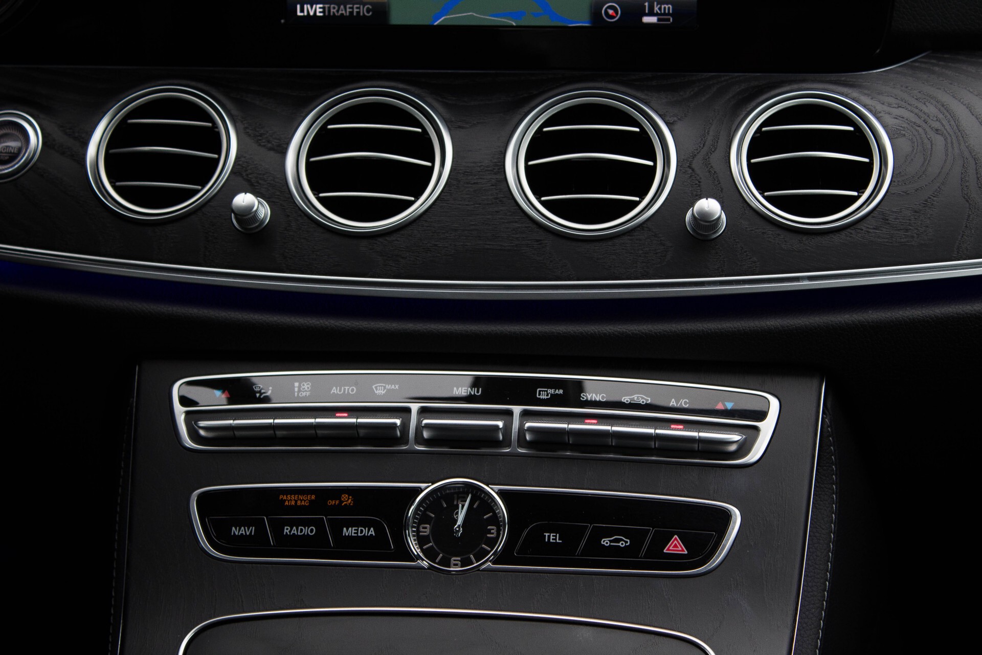 Mercedes-Benz E-Klasse 200 Premium Plus Facelift/Camera Aut9 Foto 14