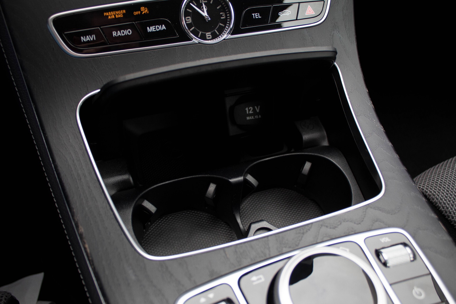 Mercedes-Benz E-Klasse 200 Premium Plus Facelift/Camera Aut9 Foto 16