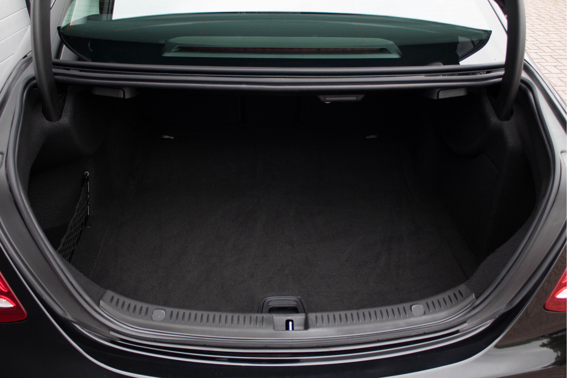 Mercedes-Benz E-Klasse 200 Premium Plus Facelift/Camera Aut9 Foto 29