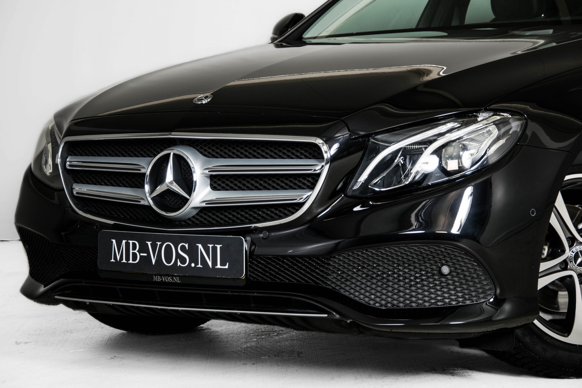 Mercedes-Benz E-Klasse 200 Premium Plus Facelift/Camera Aut9 Foto 30