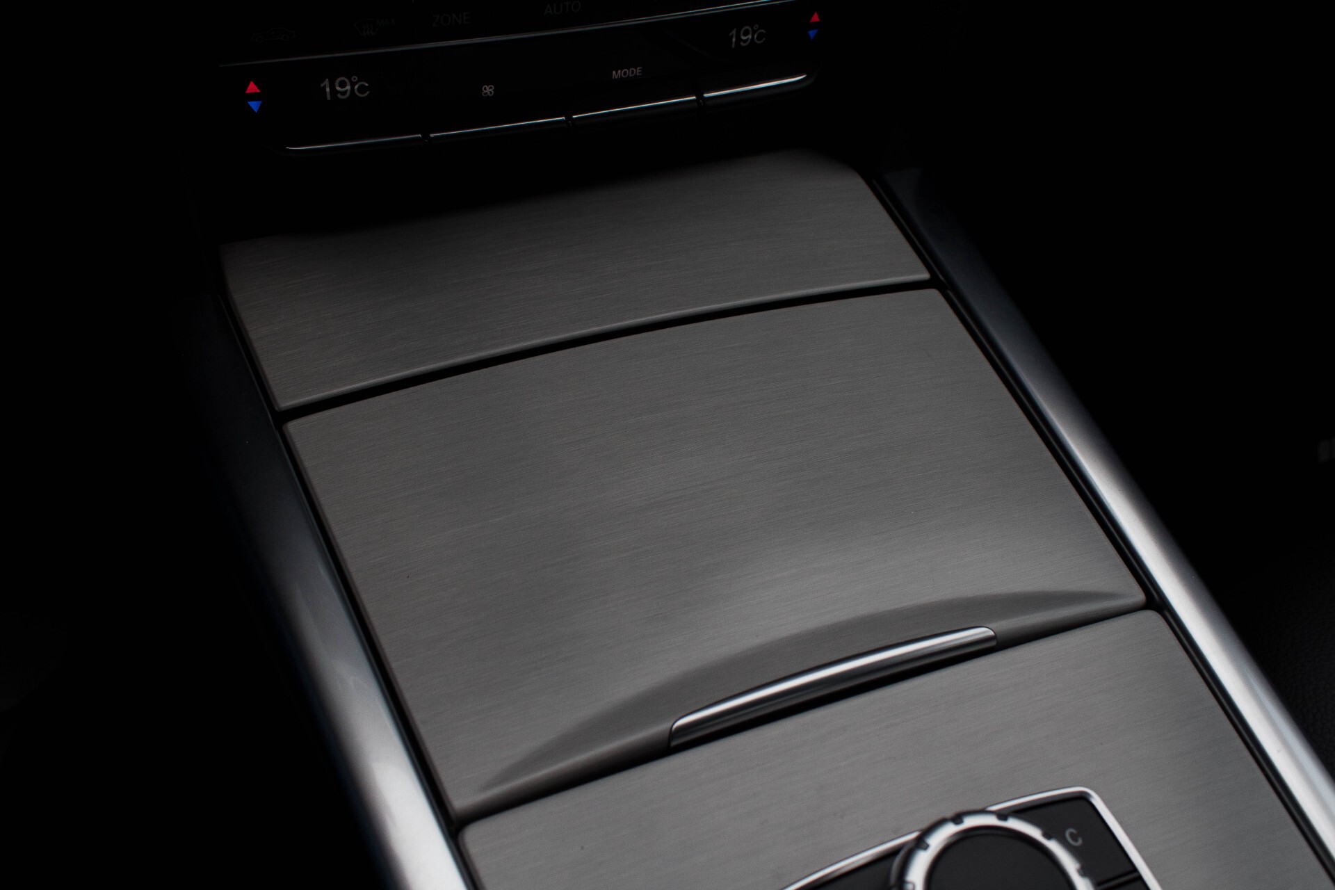 Mercedes-Benz E-Klasse 220 Bluetec AMG Edition Aut9 Foto 17