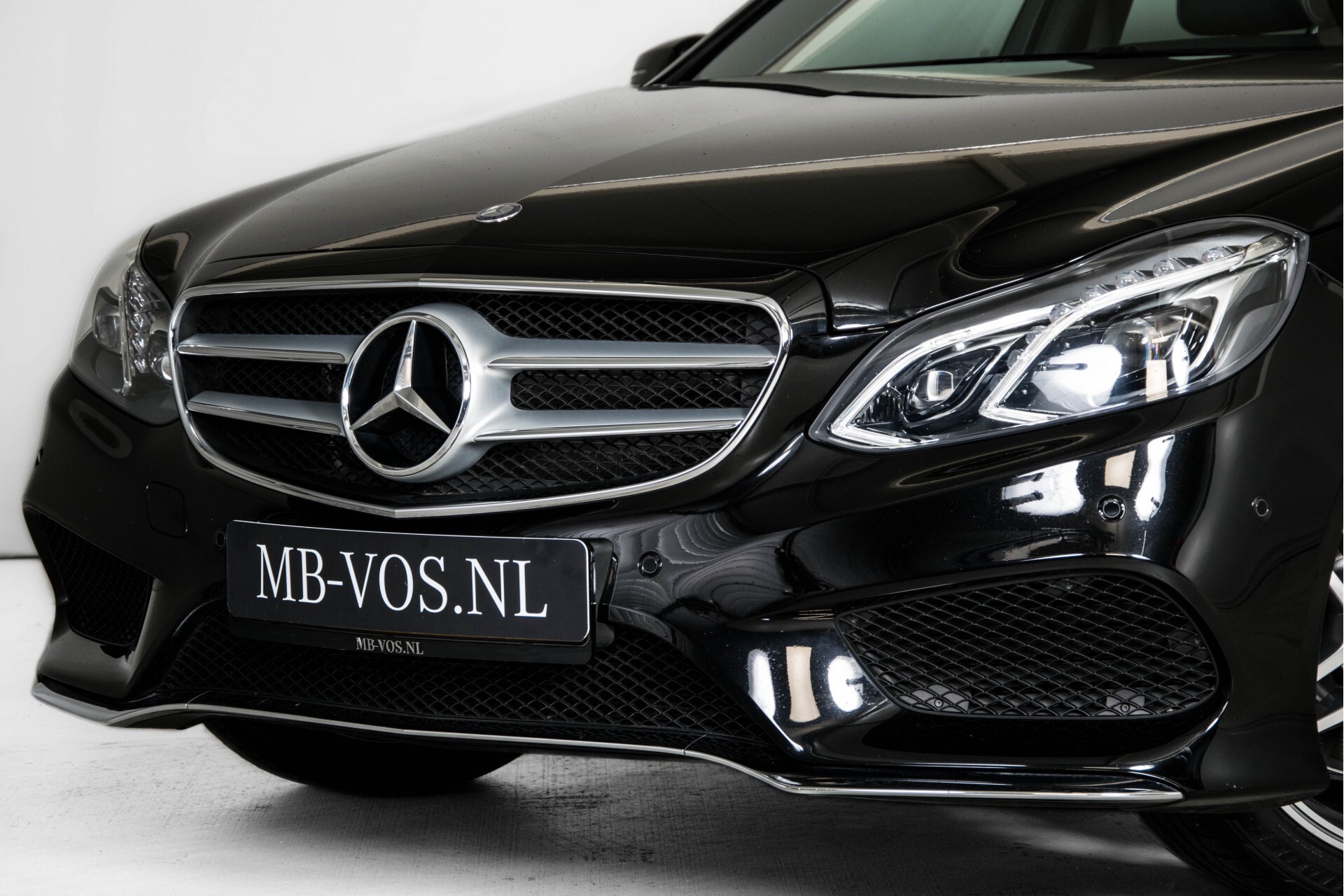 Mercedes-Benz E-Klasse 220 Bluetec AMG Edition Aut9 Foto 27