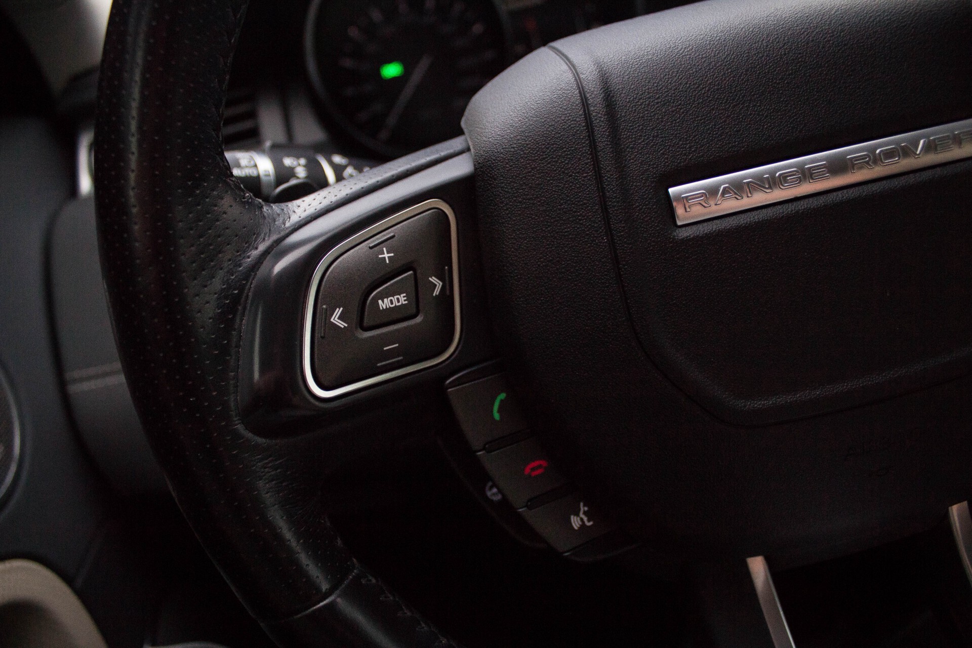 Land Rover Range Rover Evoque 2.2 TD4 4WD Dynamic Panorama/BlackLine/Meridian/Memory Aut6 Foto 10